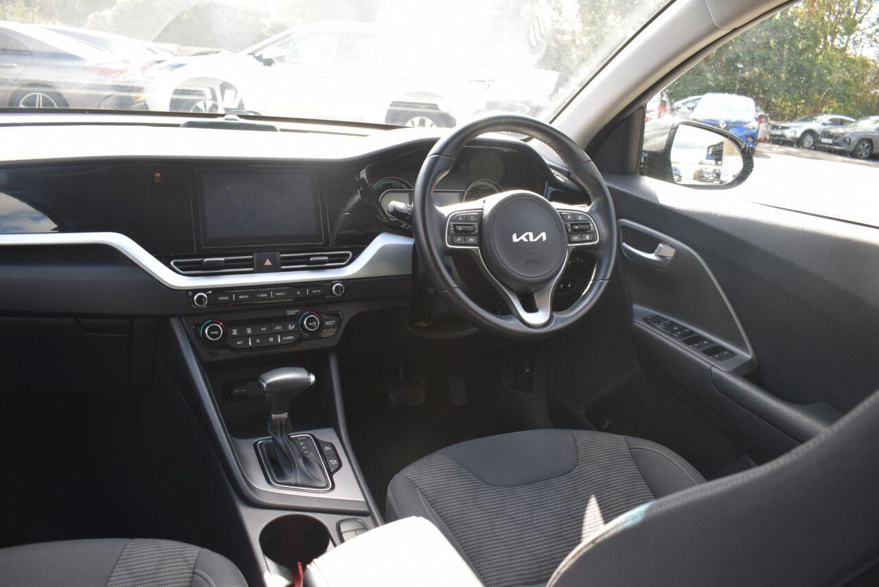 Kia Niro view 16