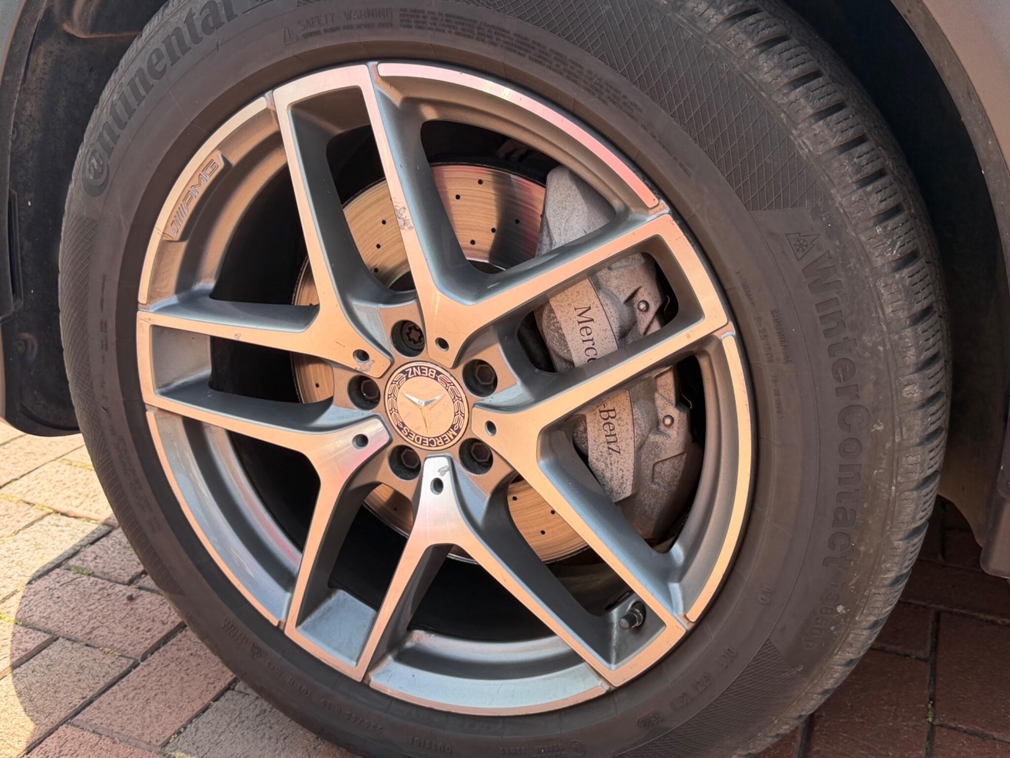 Mercedes-Benz GLC view 35