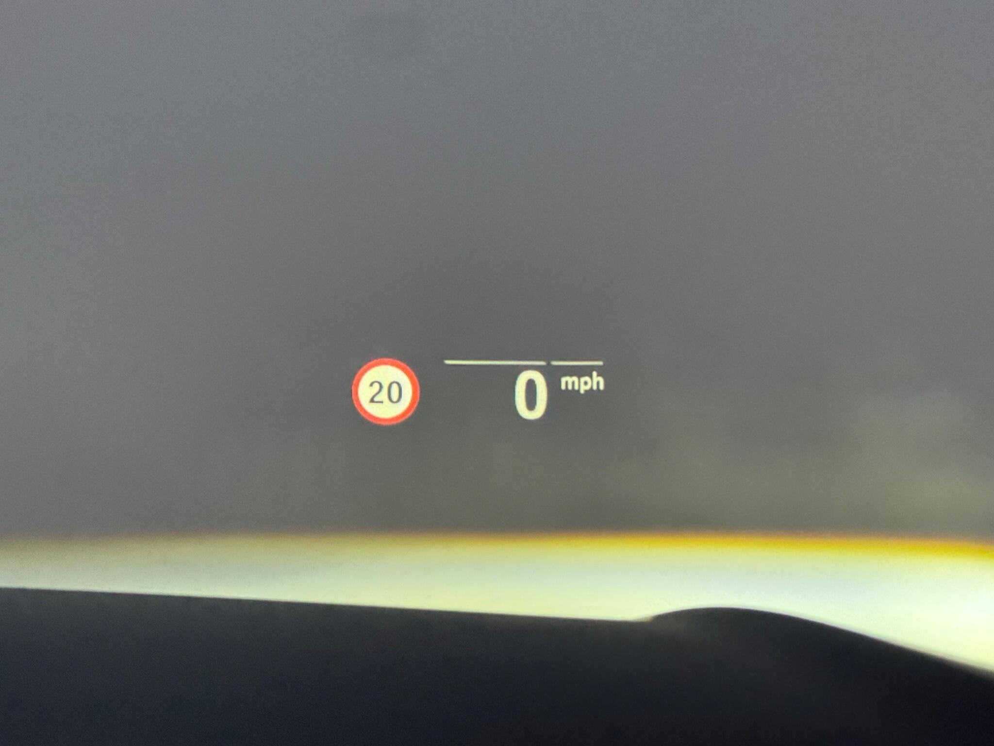 BMW 3 Series view 14