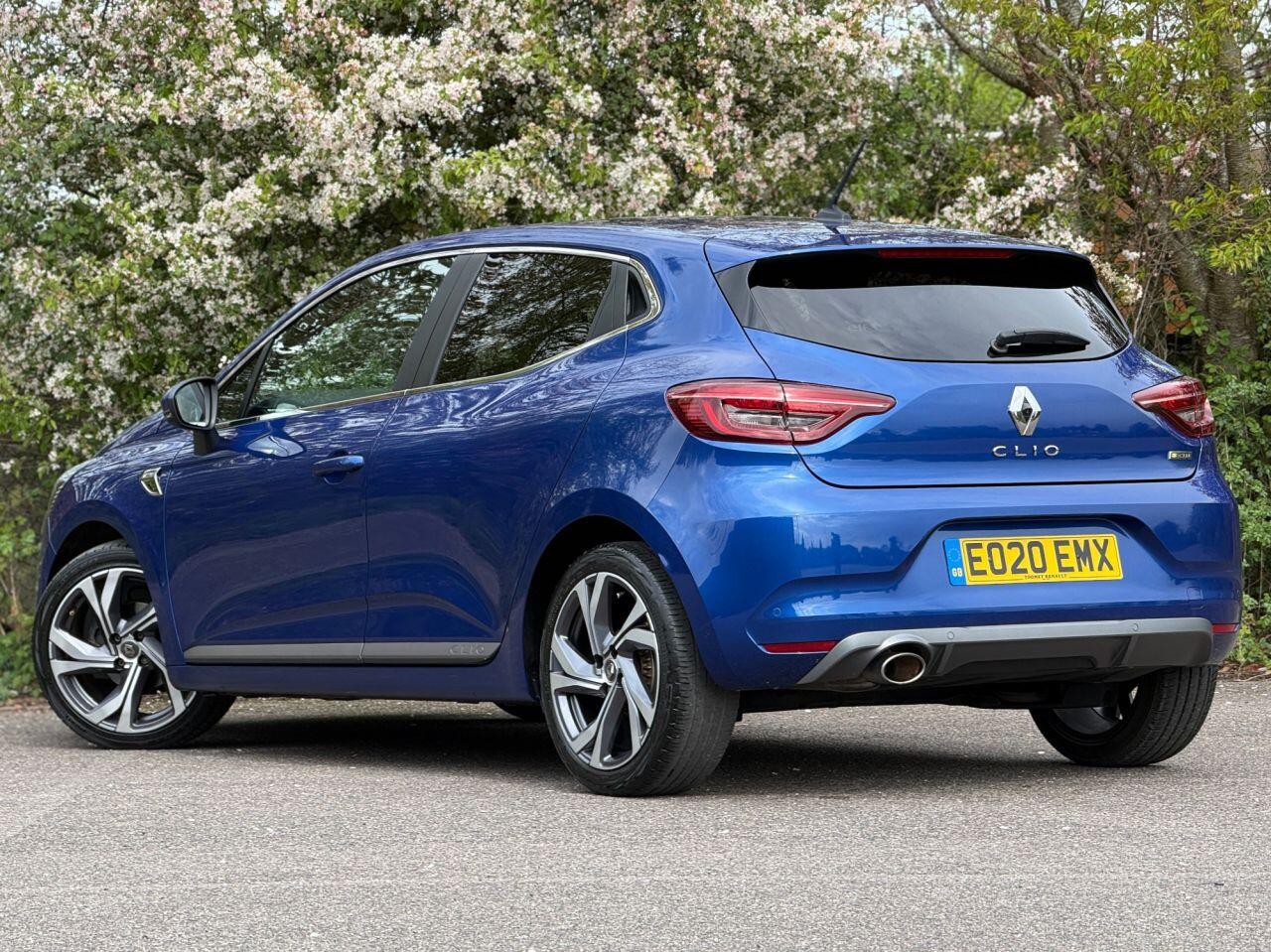 Renault Clio view 2
