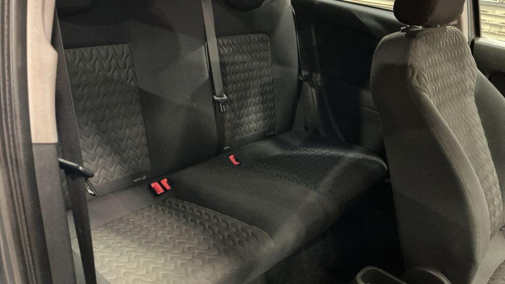 Vauxhall Corsa view 8