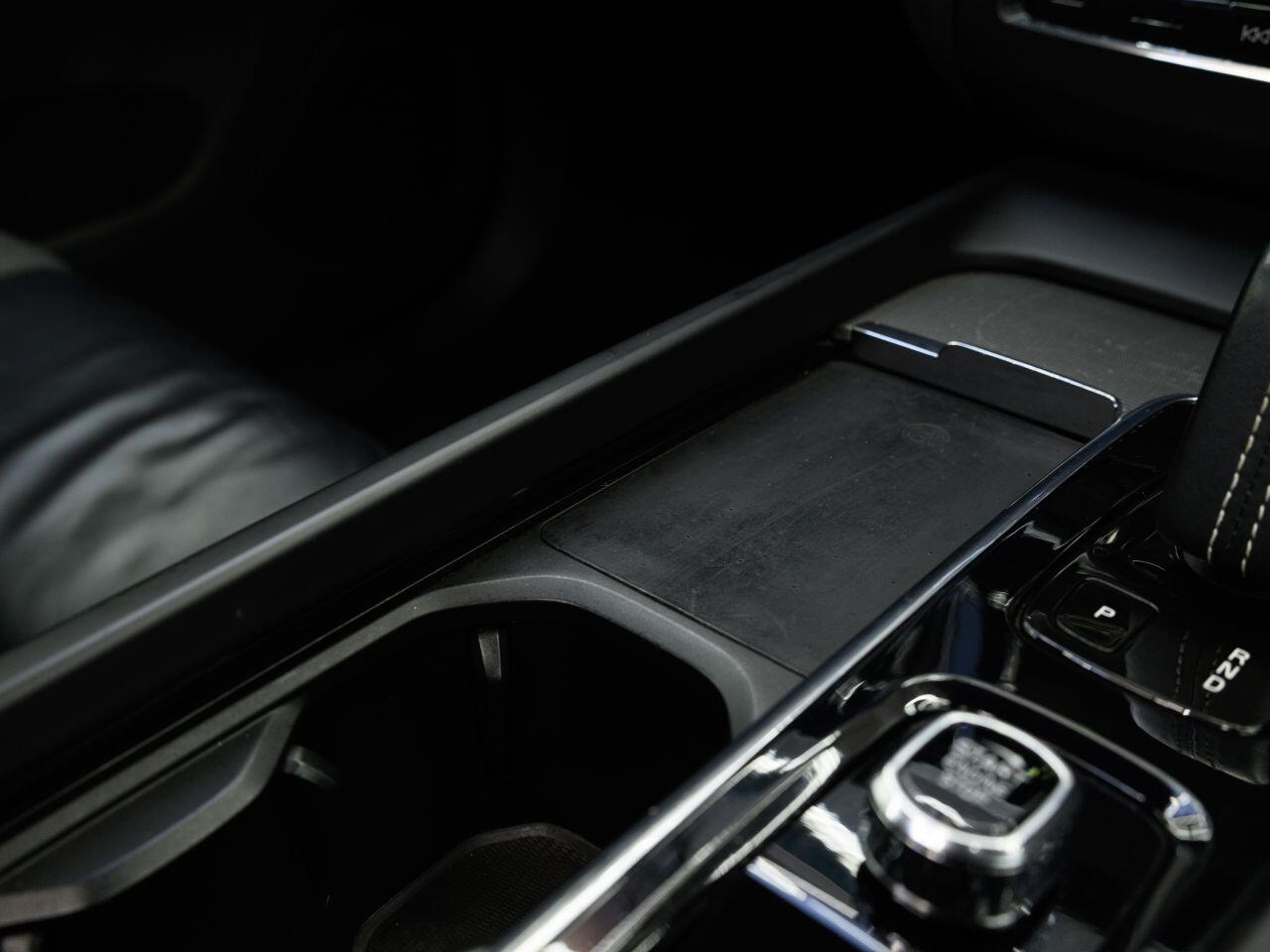 Volvo XC60 view 46