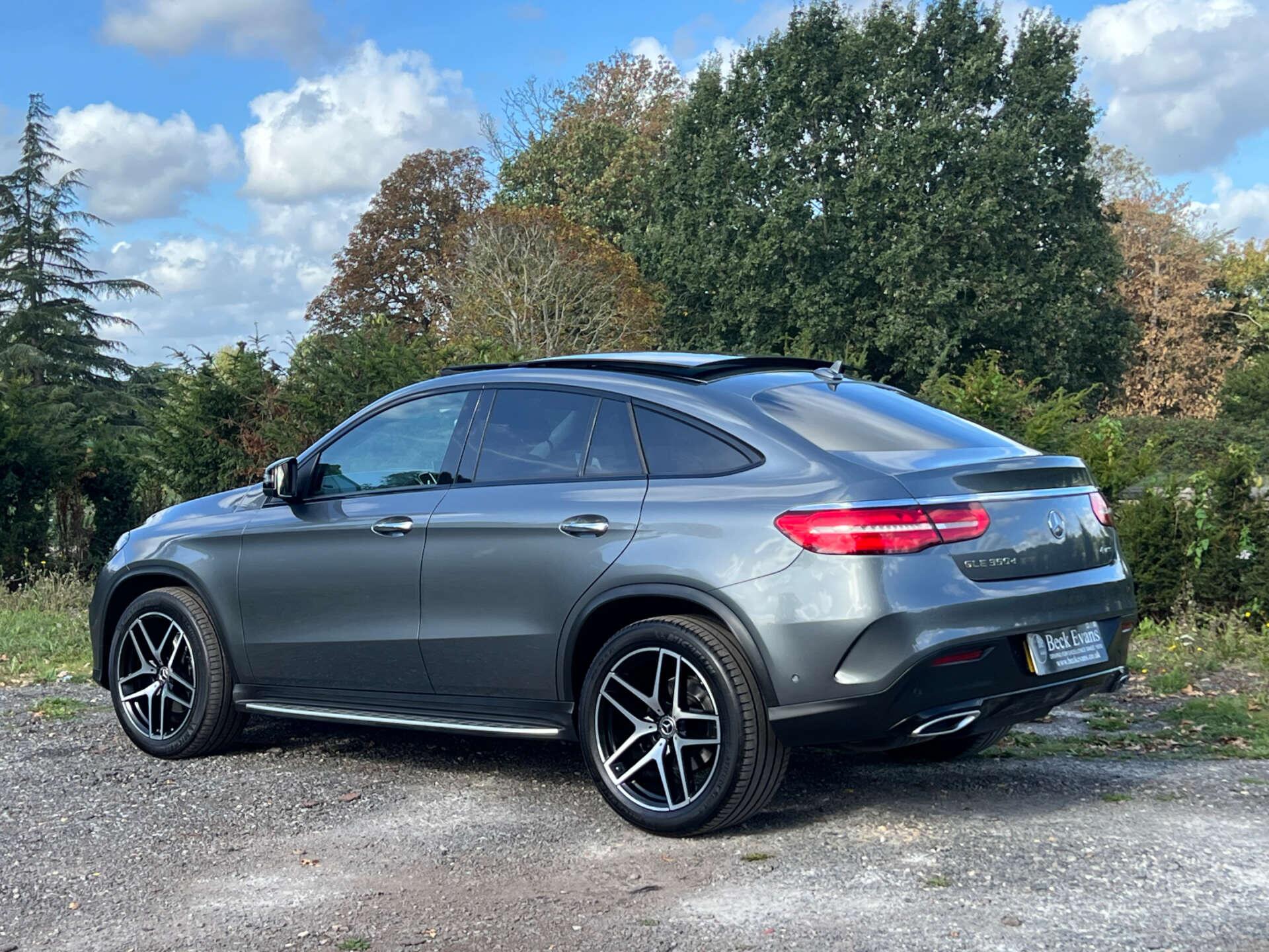 Mercedes-Benz GLE view 7