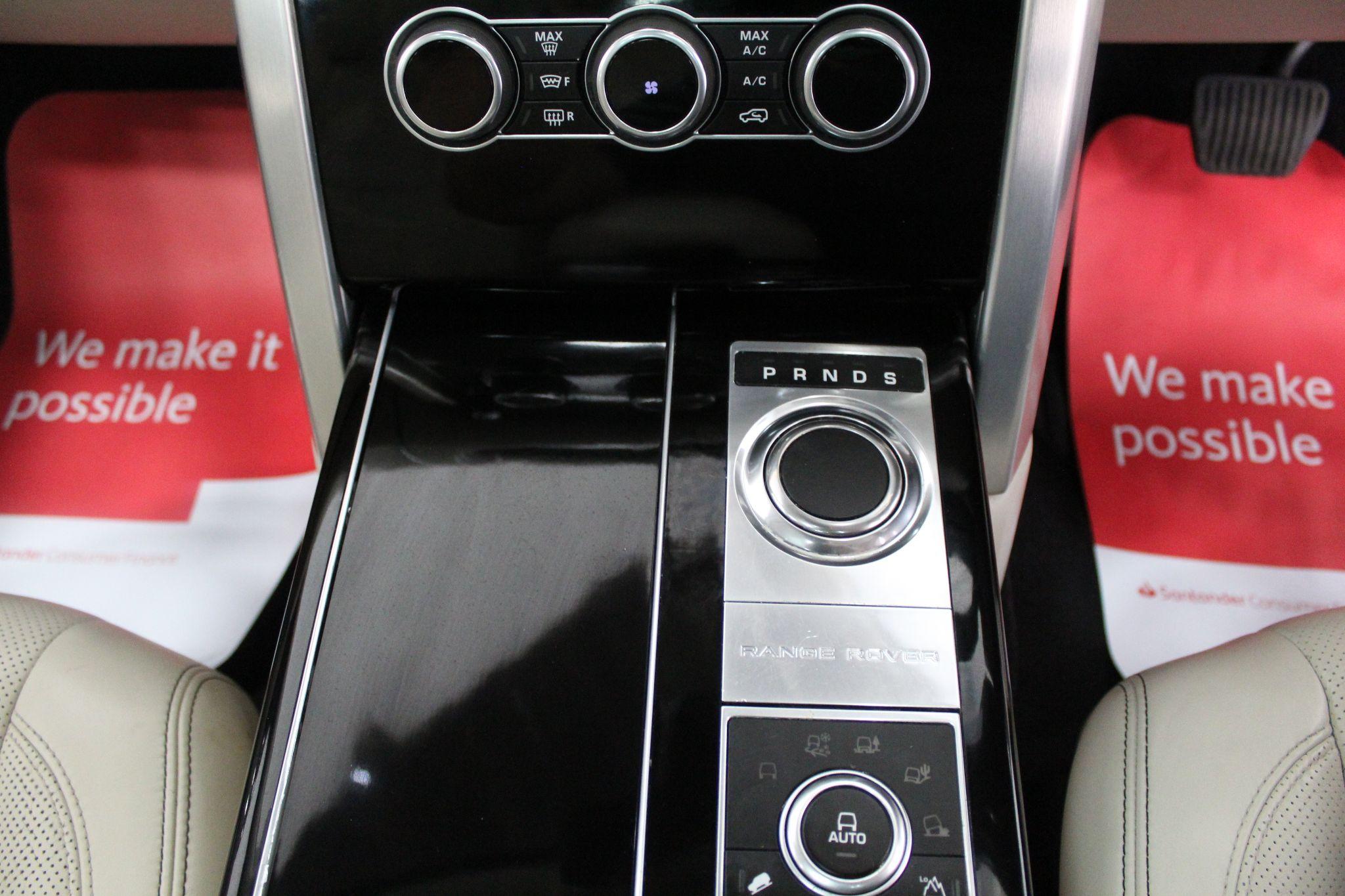 Land Rover Range Rover view 56