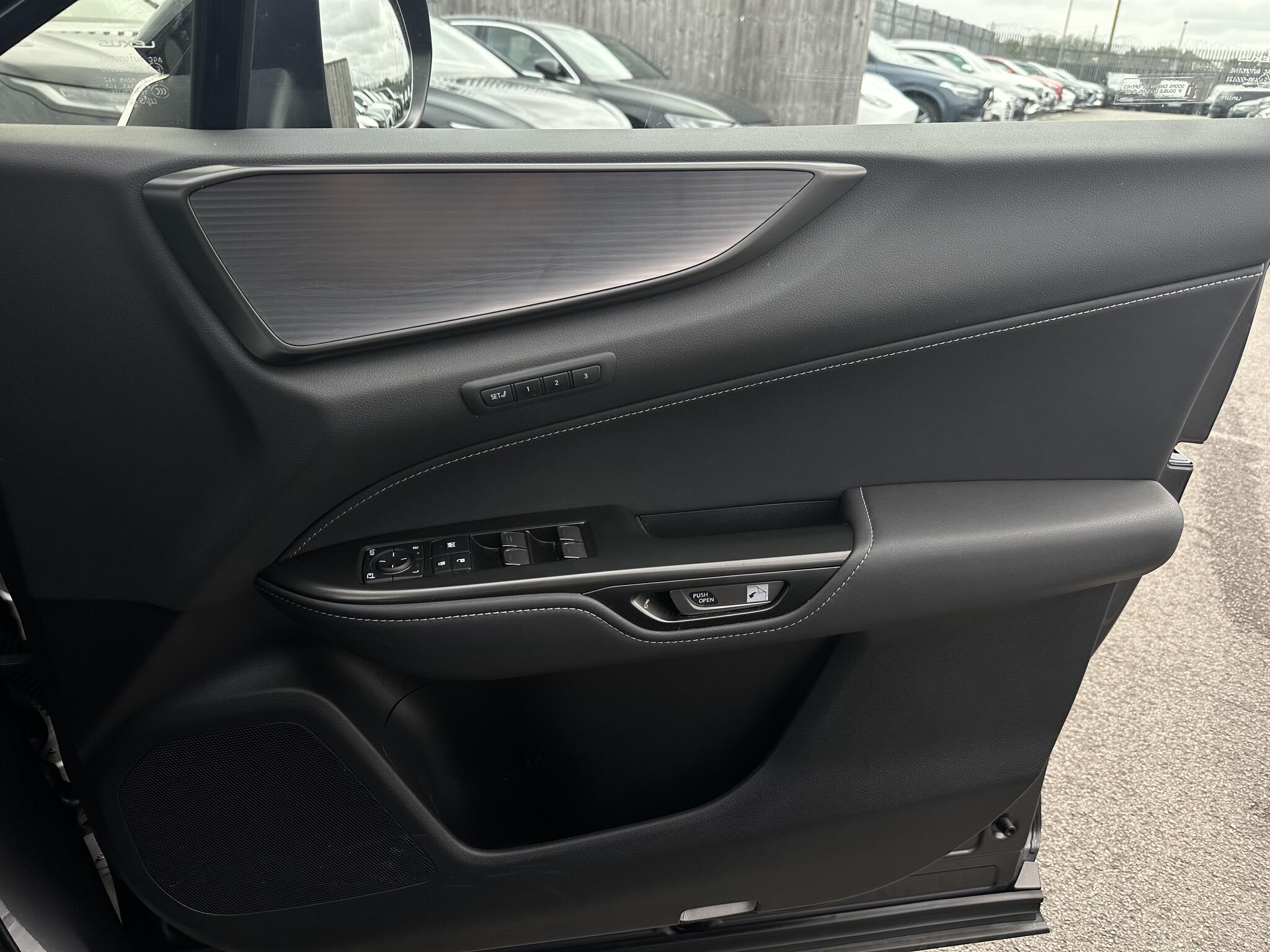 Lexus NX view 16