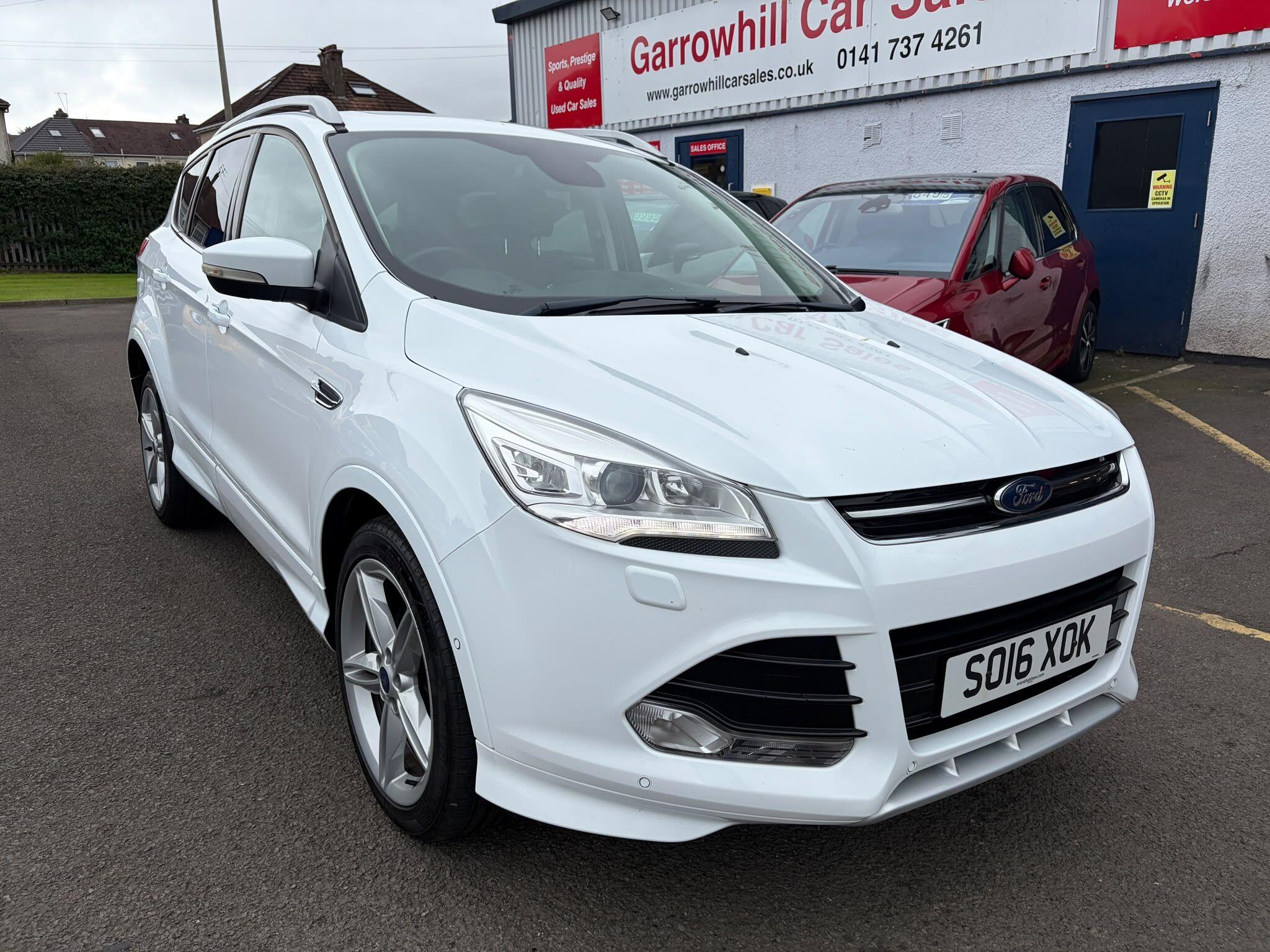 Ford Kuga view 3