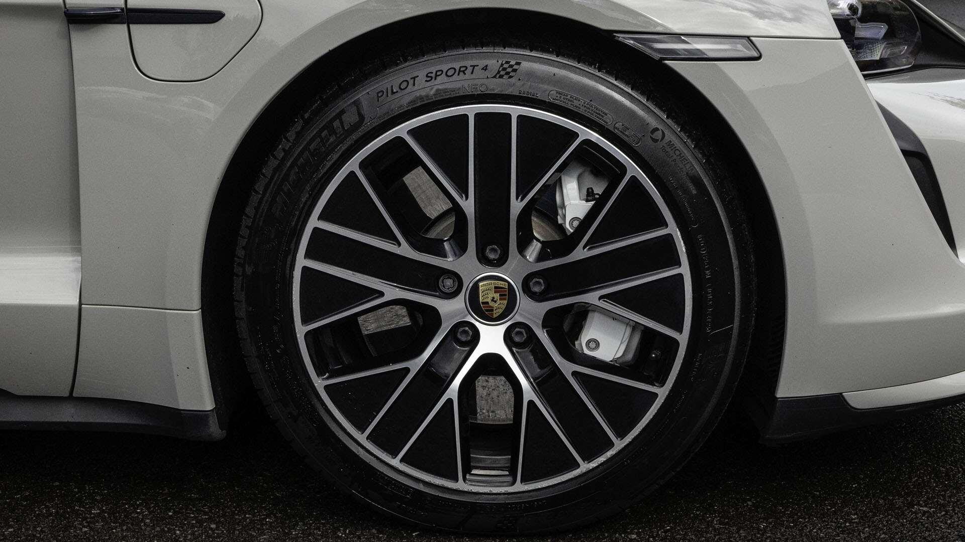 Porsche Taycan view 6