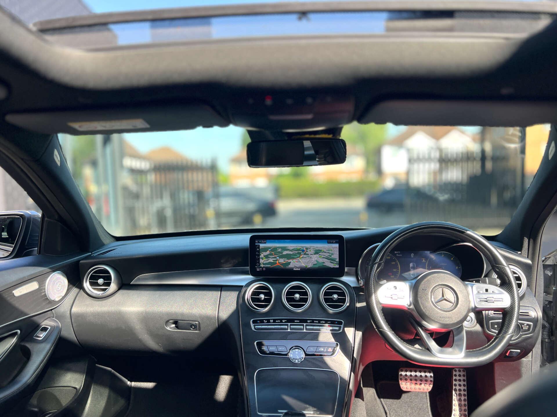 Mercedes-Benz C Class view 15