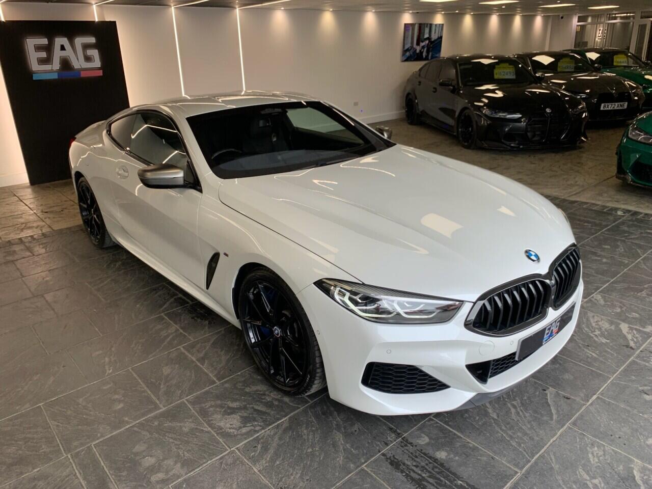 BMW 8 Series view 14