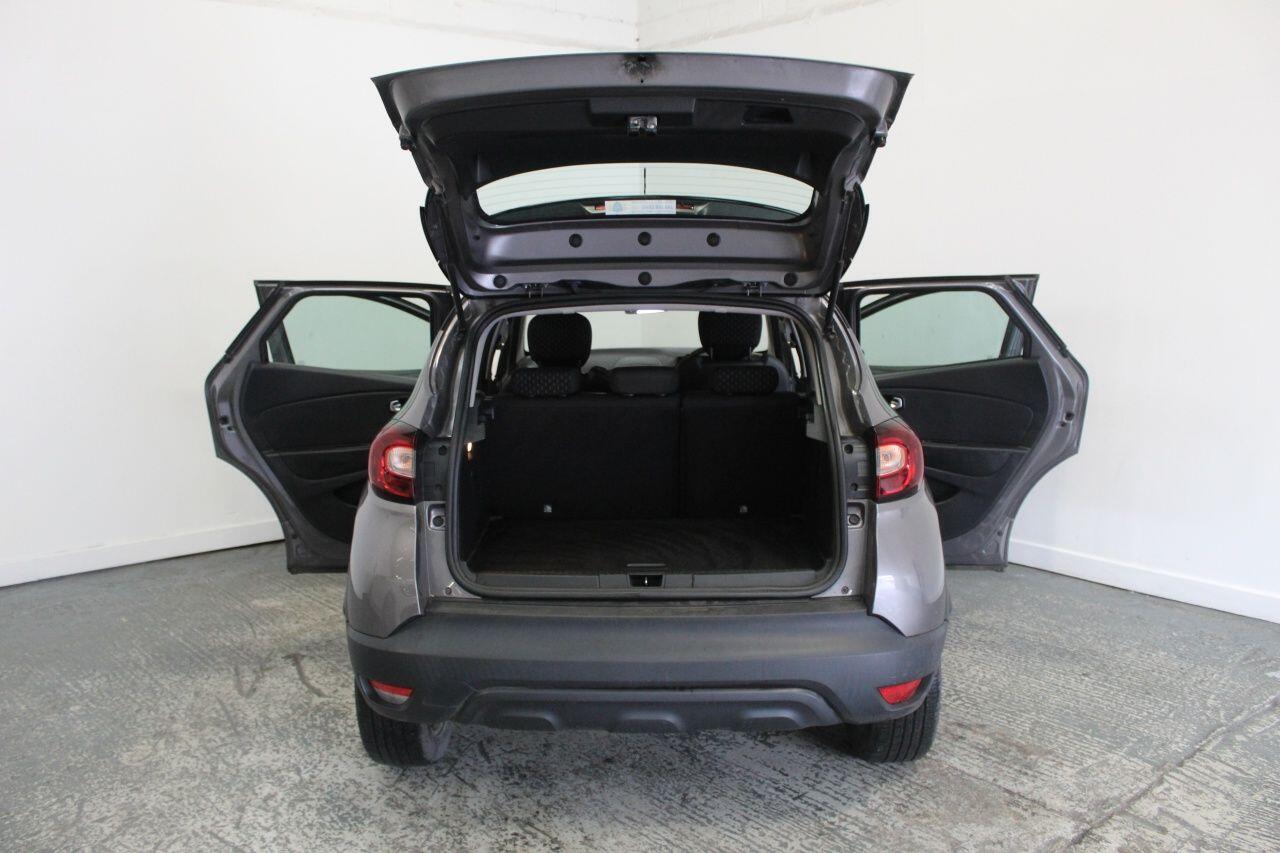Renault Captur view 21