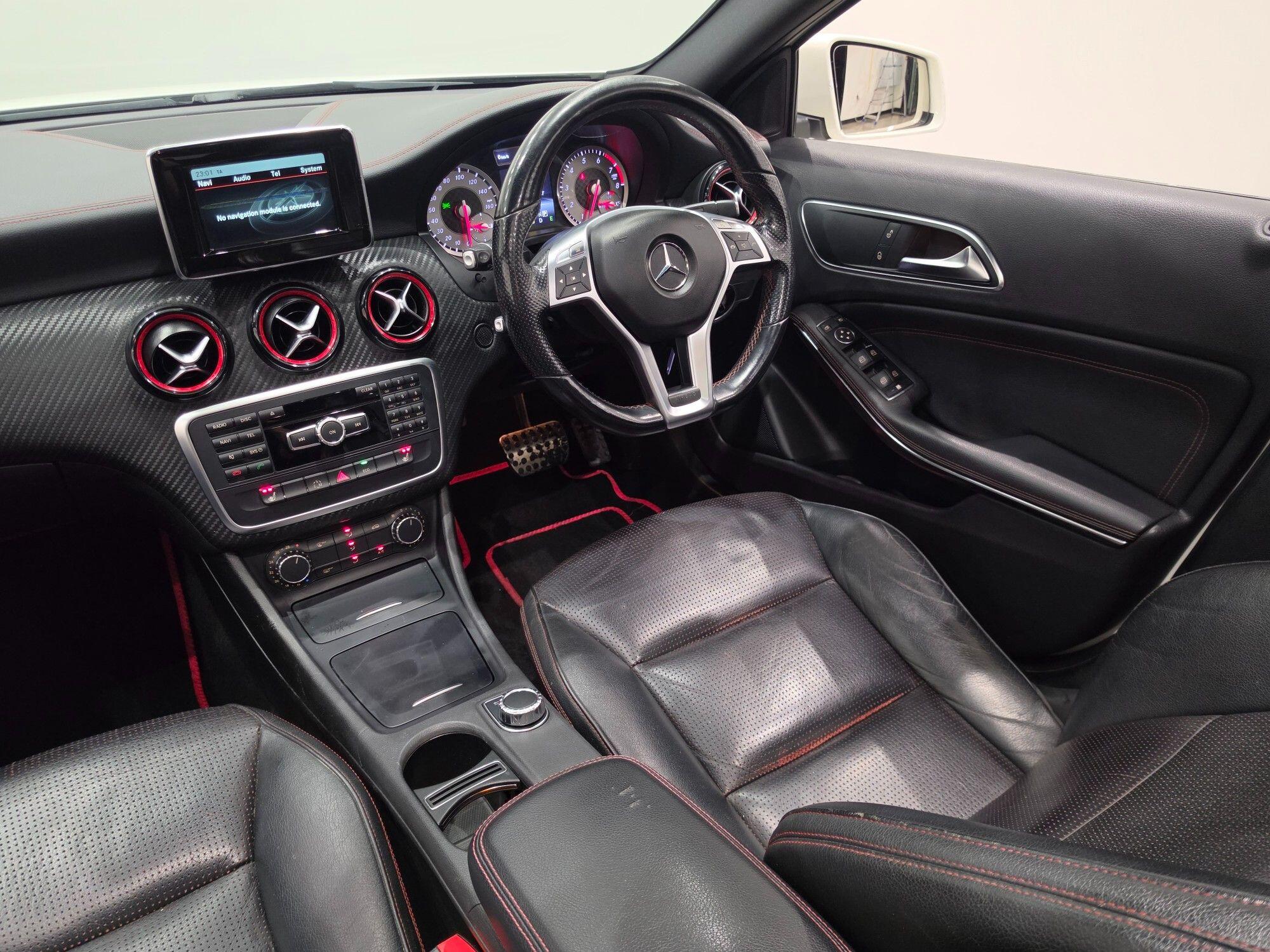Mercedes-Benz A-Class view 89