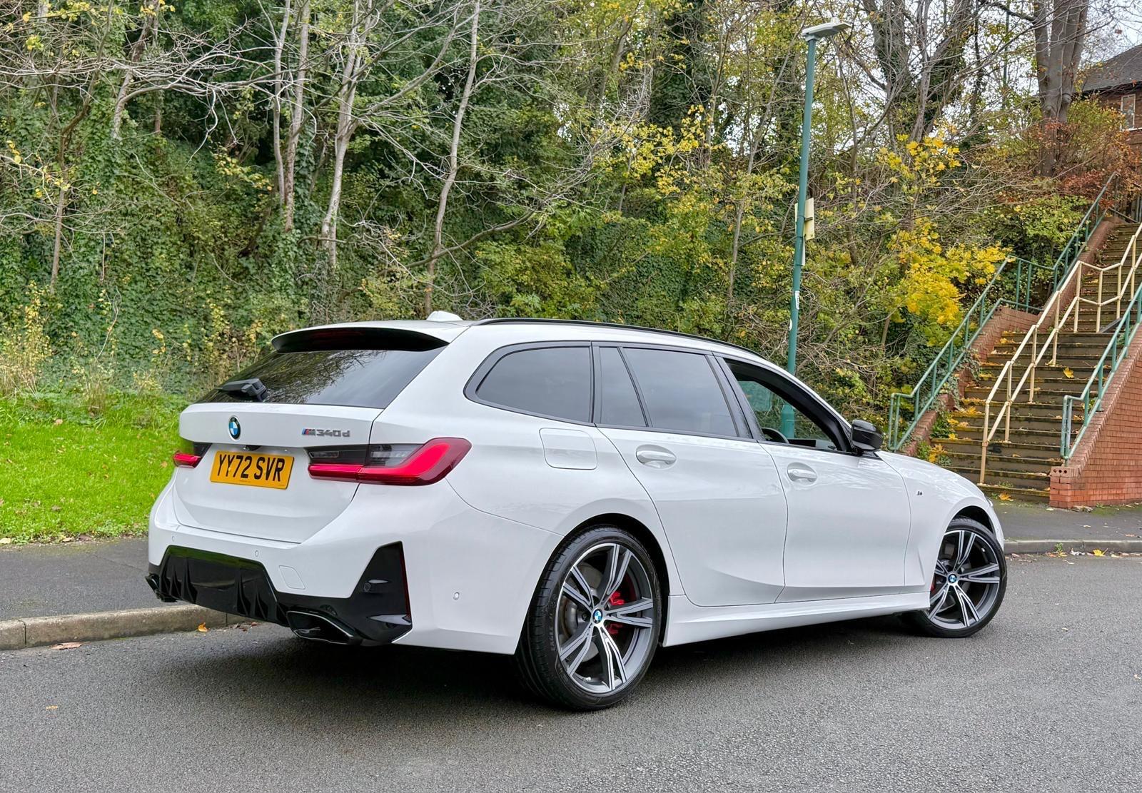 BMW 3 Series view 8