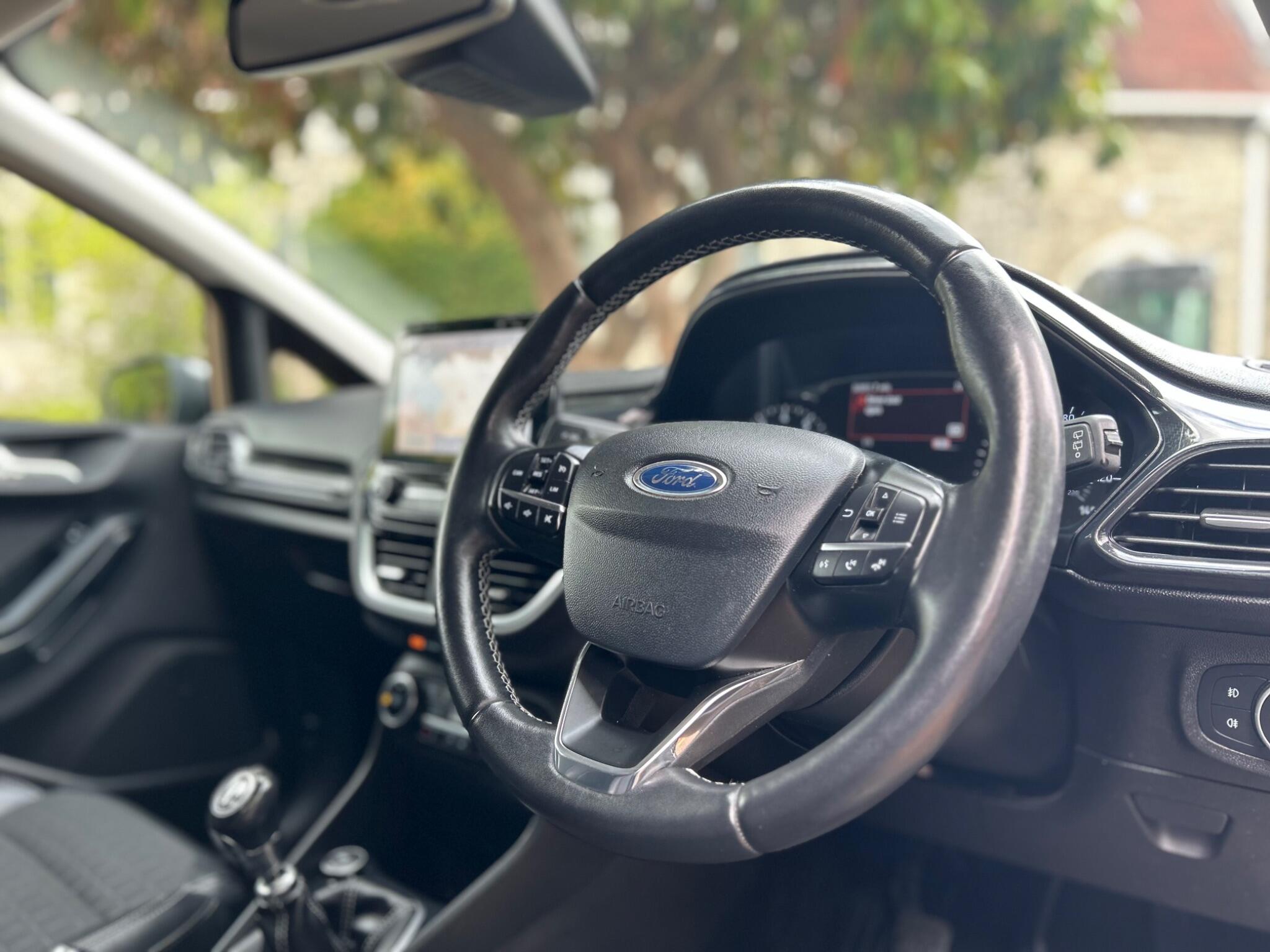 Ford Fiesta view 9