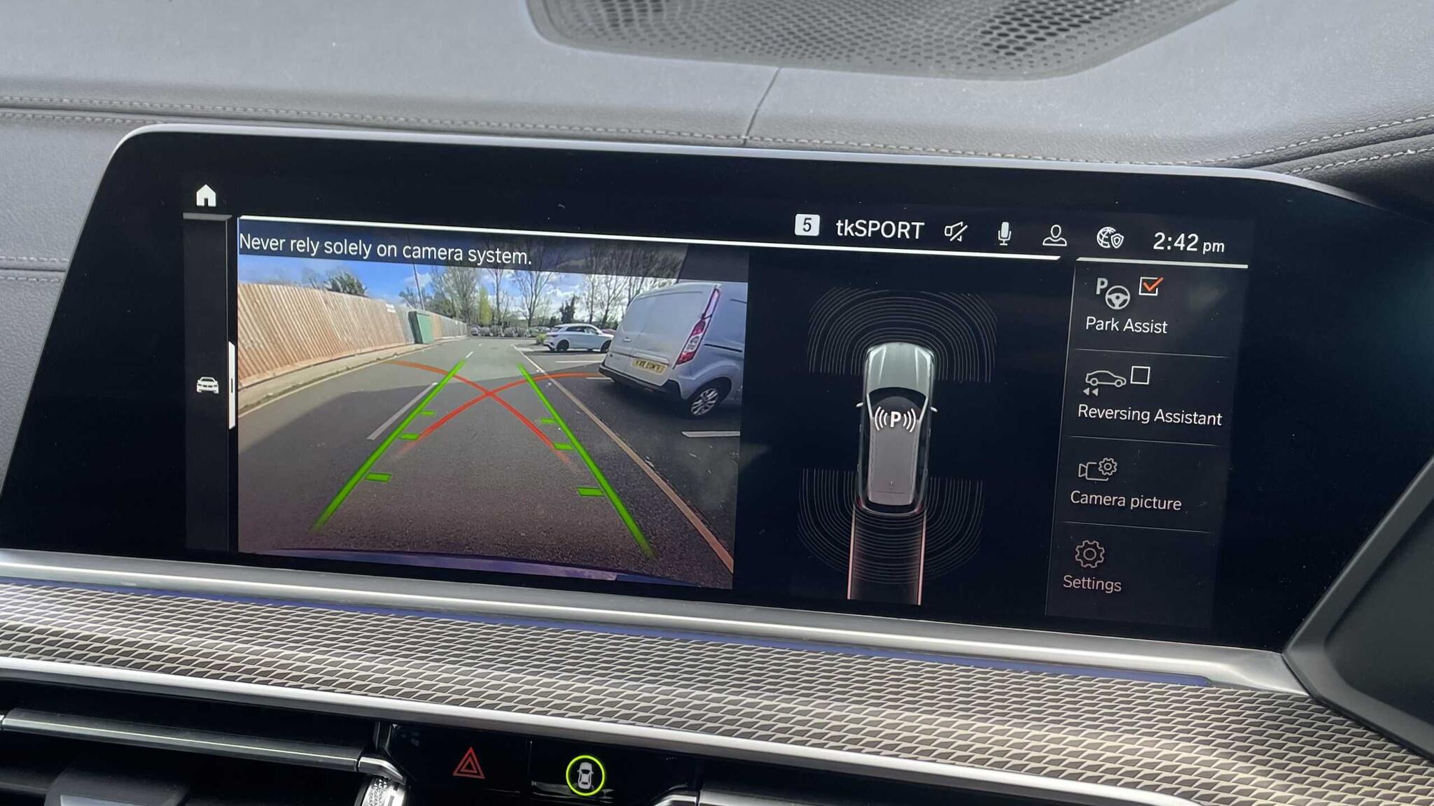 BMW X5 view 38