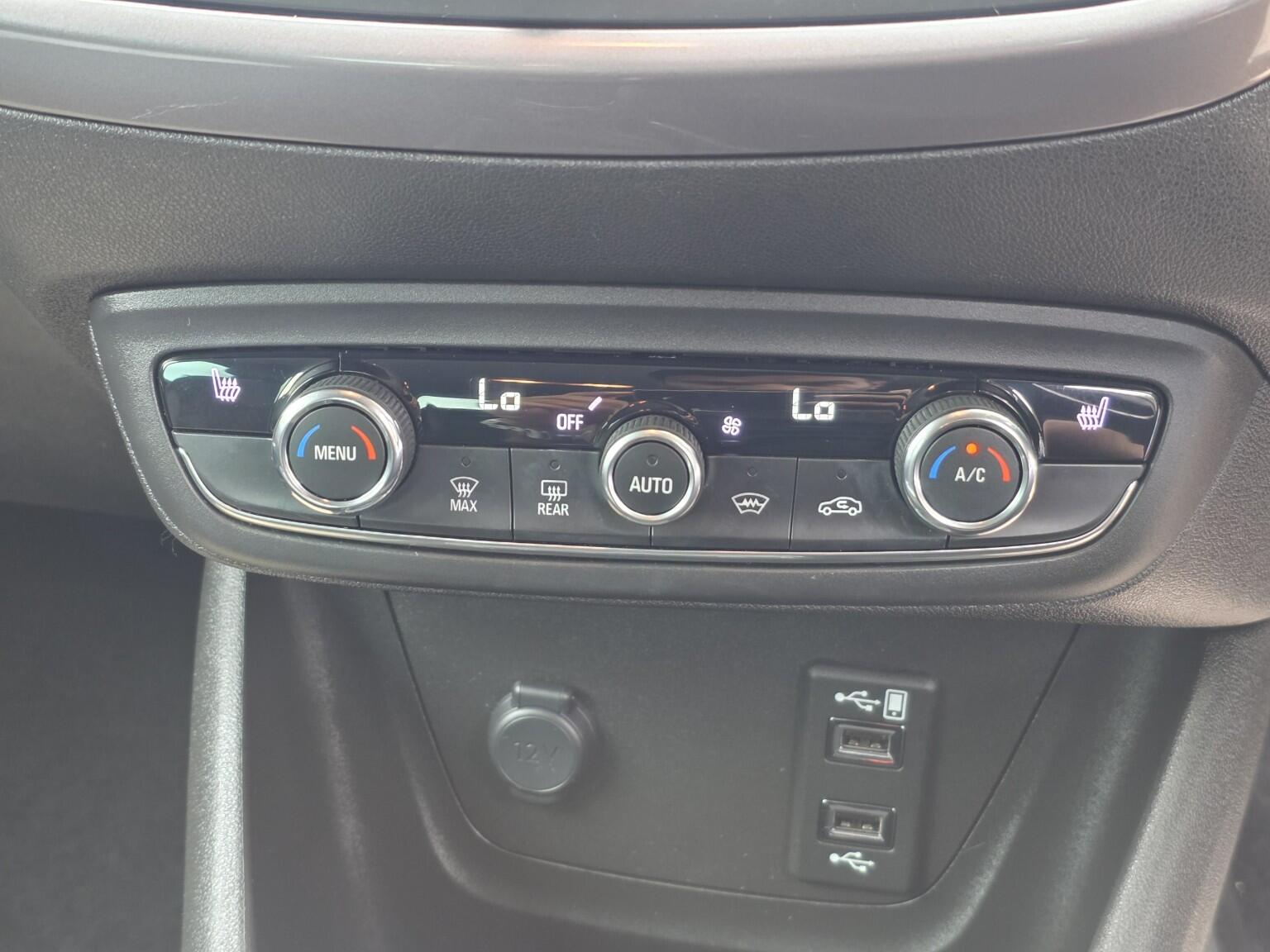 Vauxhall Crossland X view 20