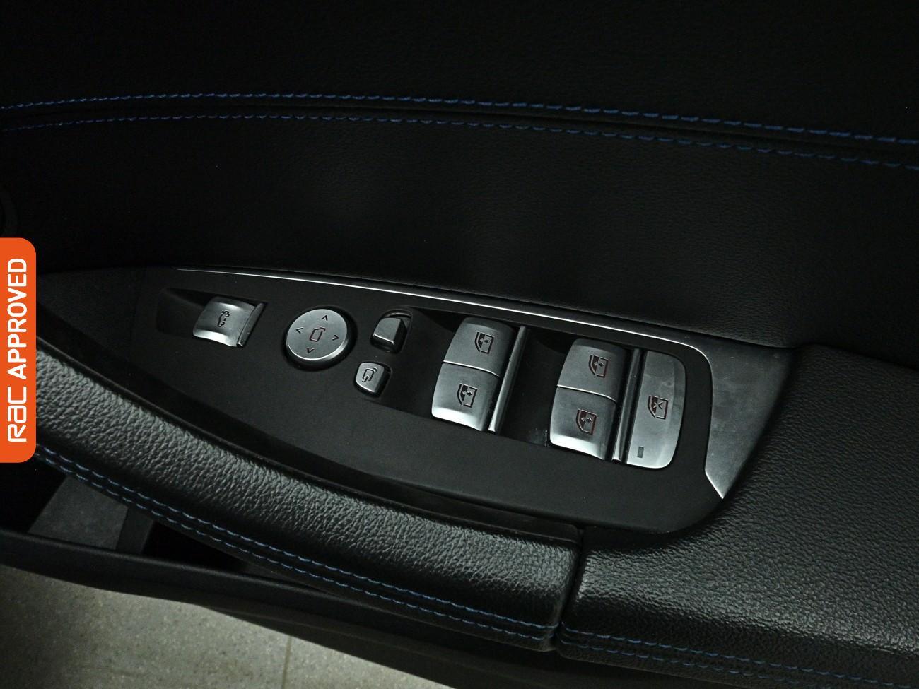 BMW Ix3 view 30
