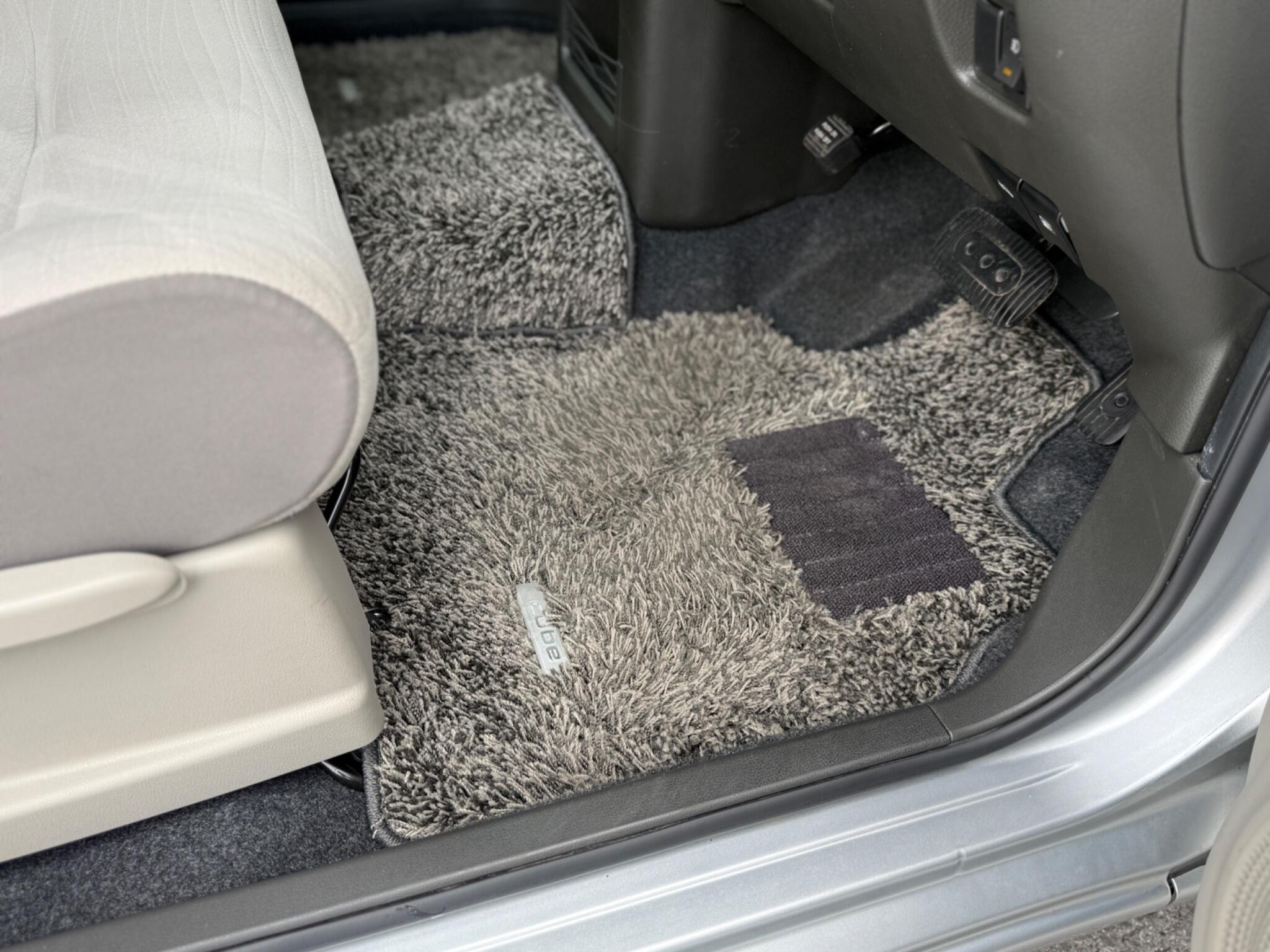 Nissan Cube view 21
