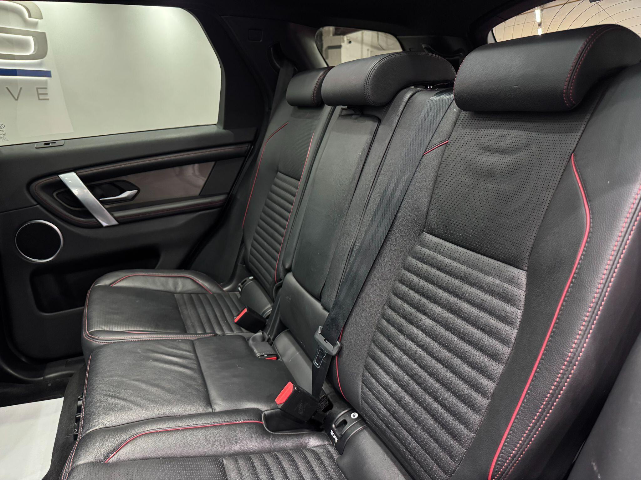 Land Rover Discovery Sport view 52