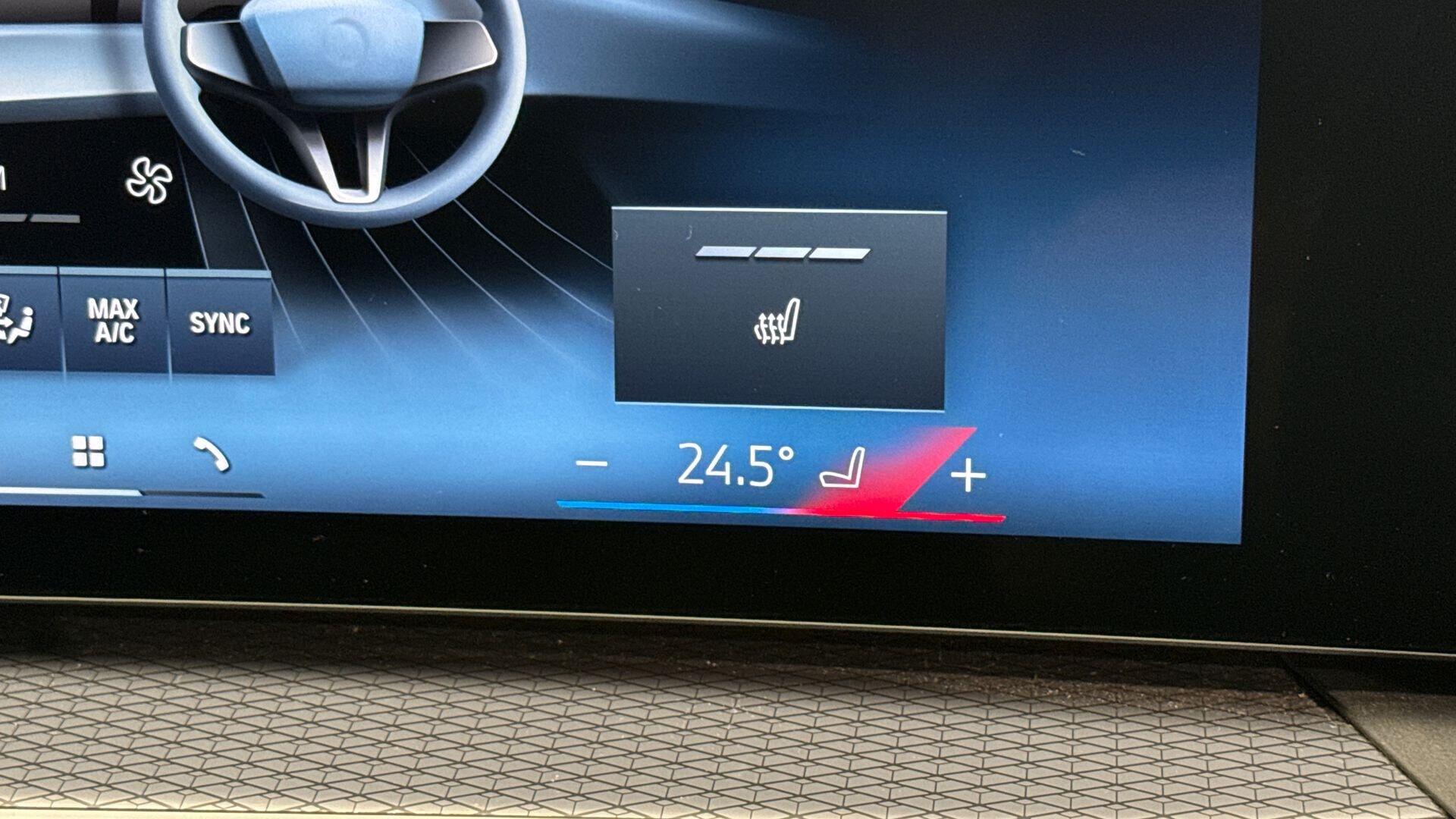 BMW i4 view 27