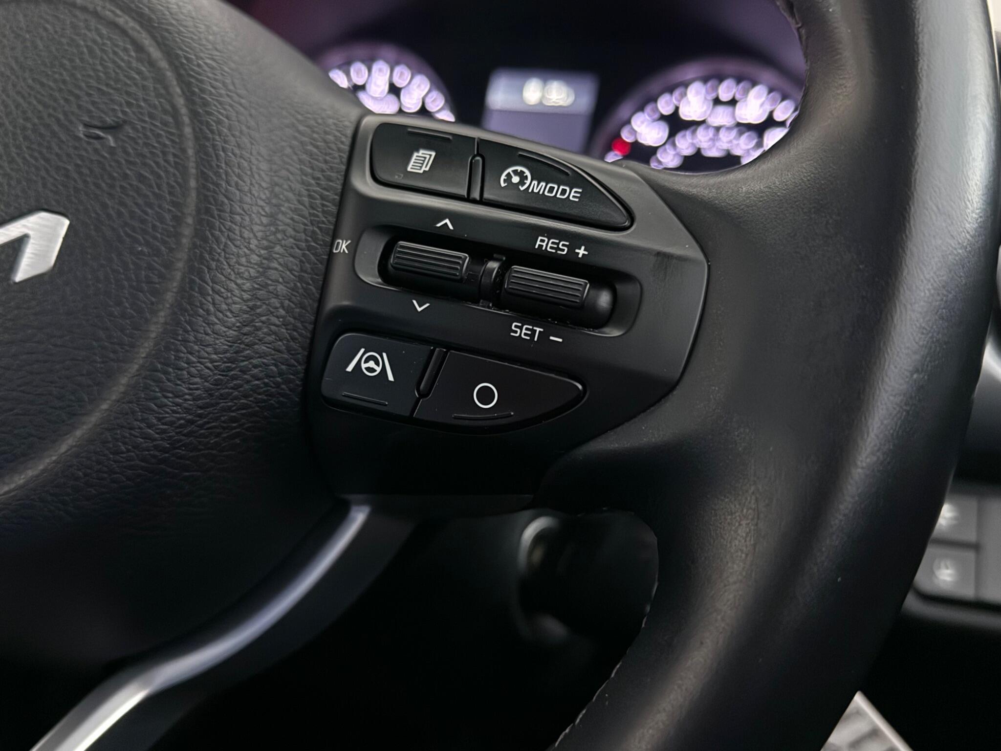 Kia Rio view 23