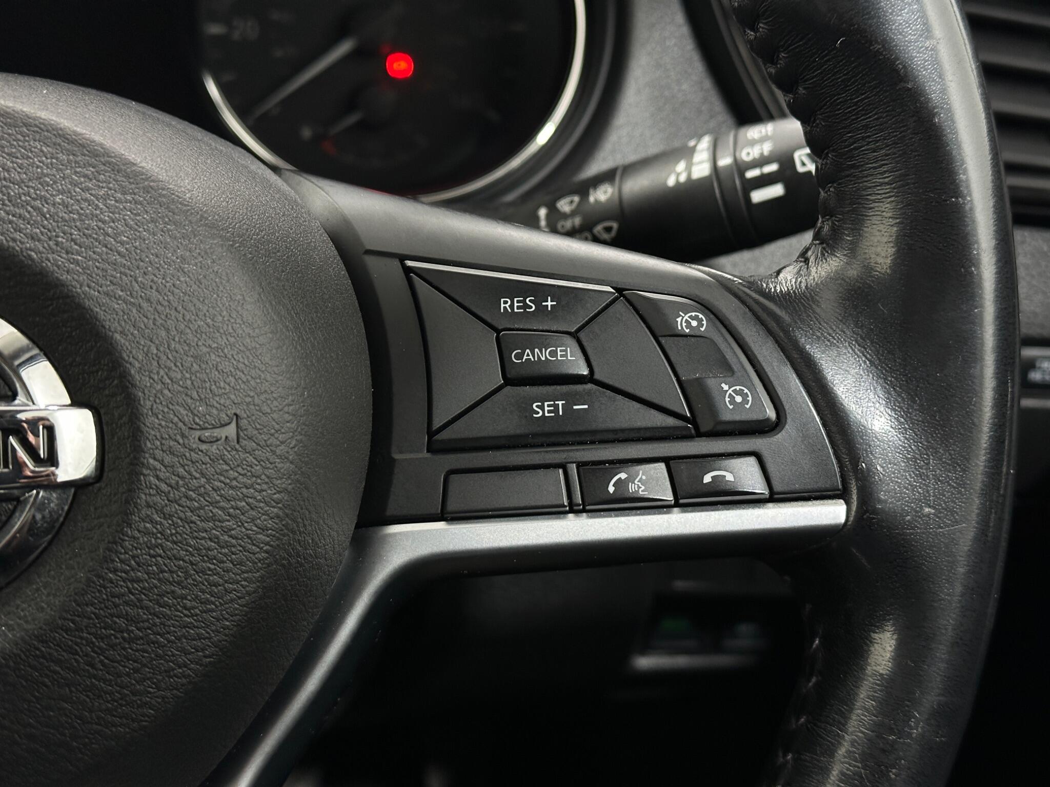 Nissan X-Trail view 16