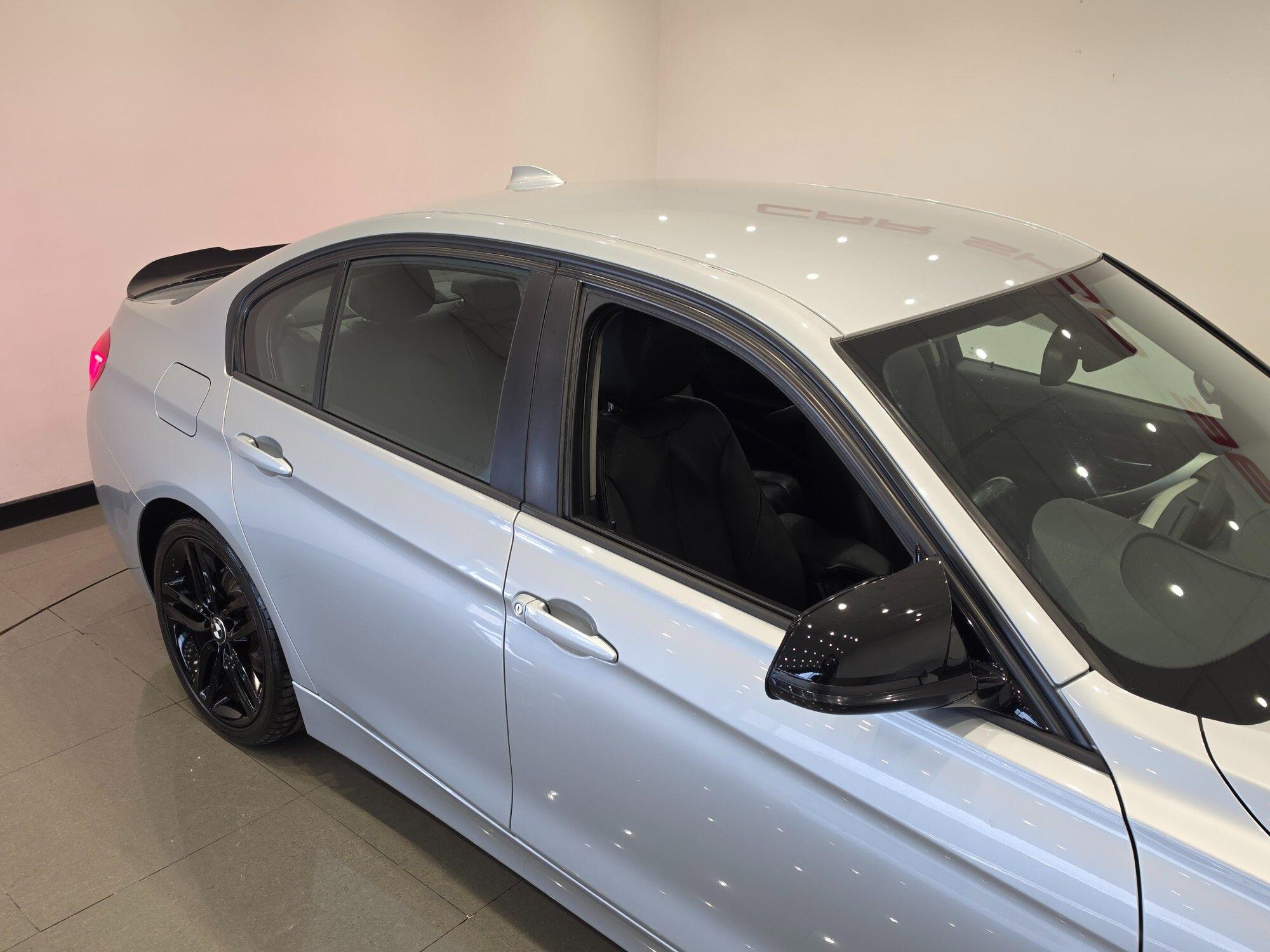 BMW 3 Series view 97