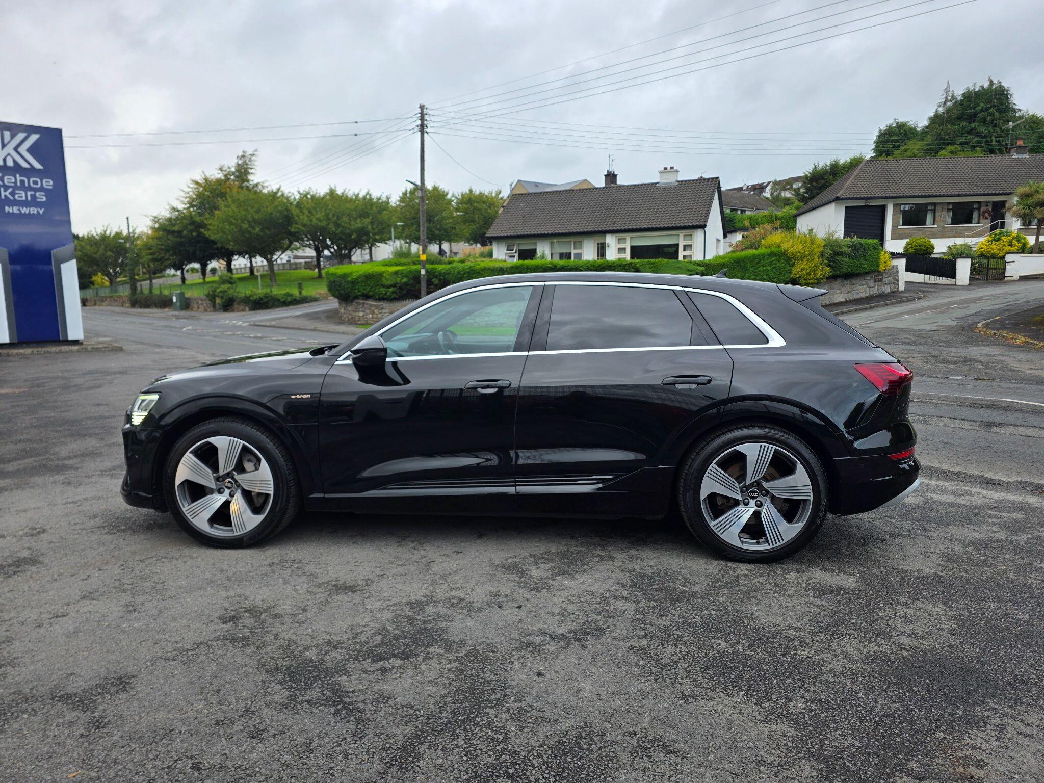 Audi E-Tron view 6