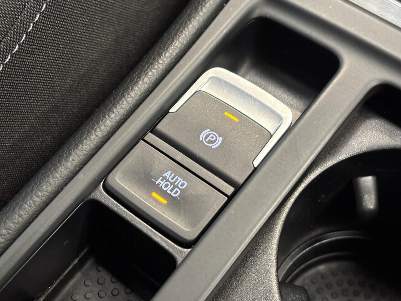 Volkswagen Golf view 35