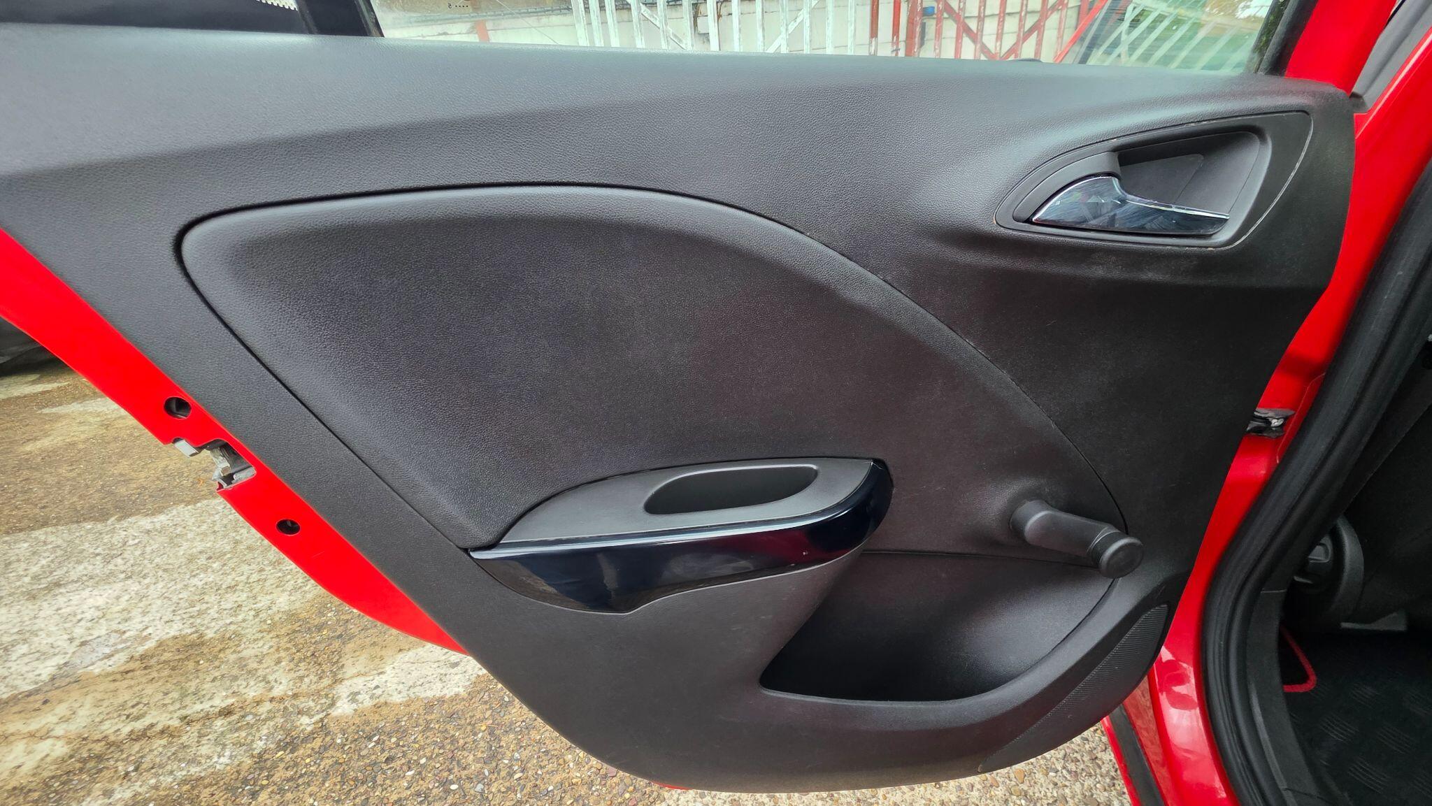 Vauxhall Corsa view 31