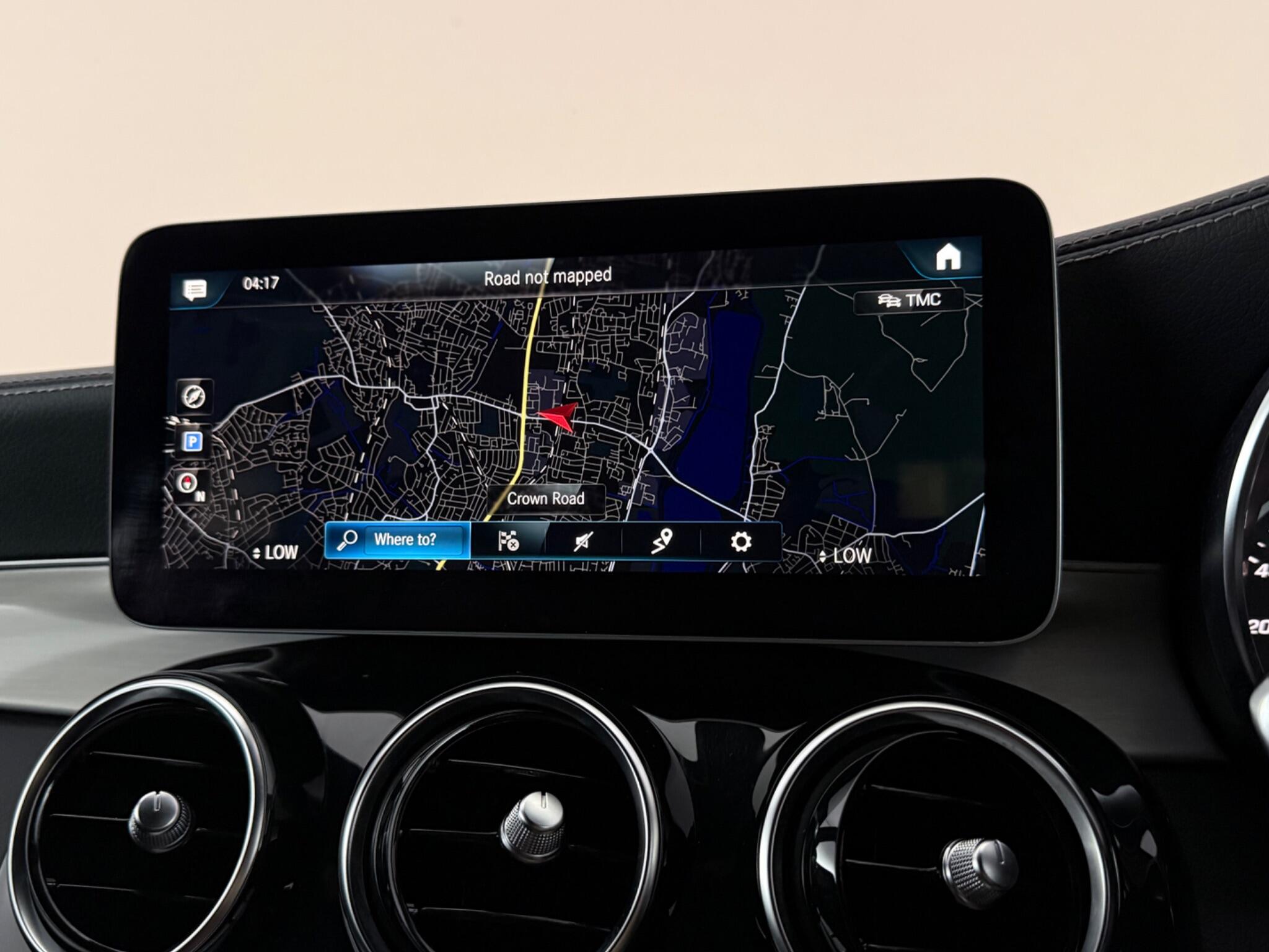 Mercedes-Benz GLC view 26