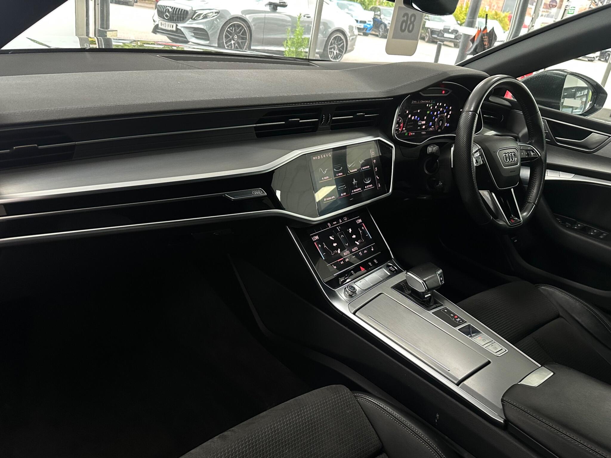 Audi A7 view 20