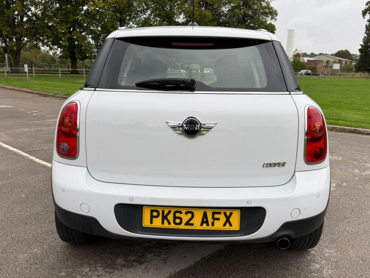 Mini Countryman view 7
