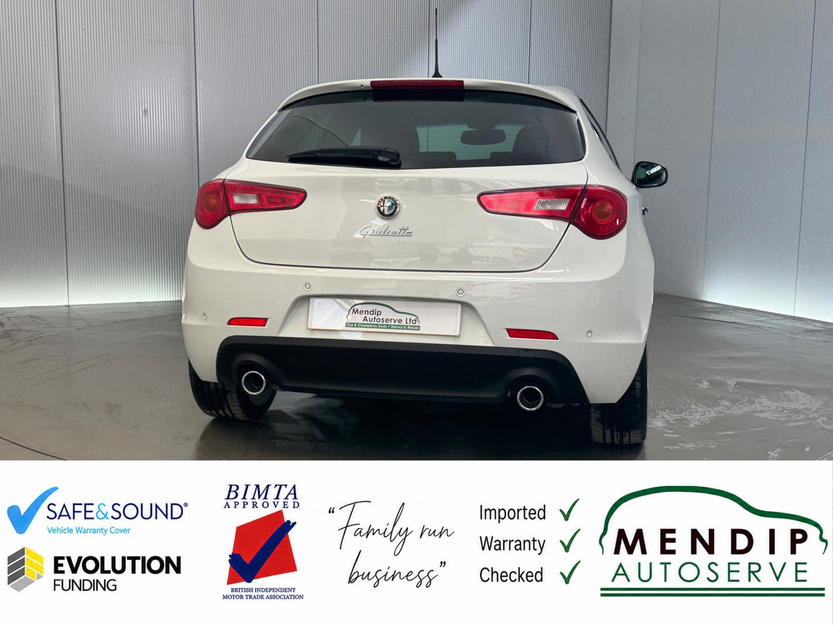 Alfa Romeo Giulietta view 18