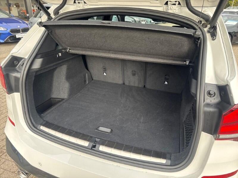 BMW X1 view 38