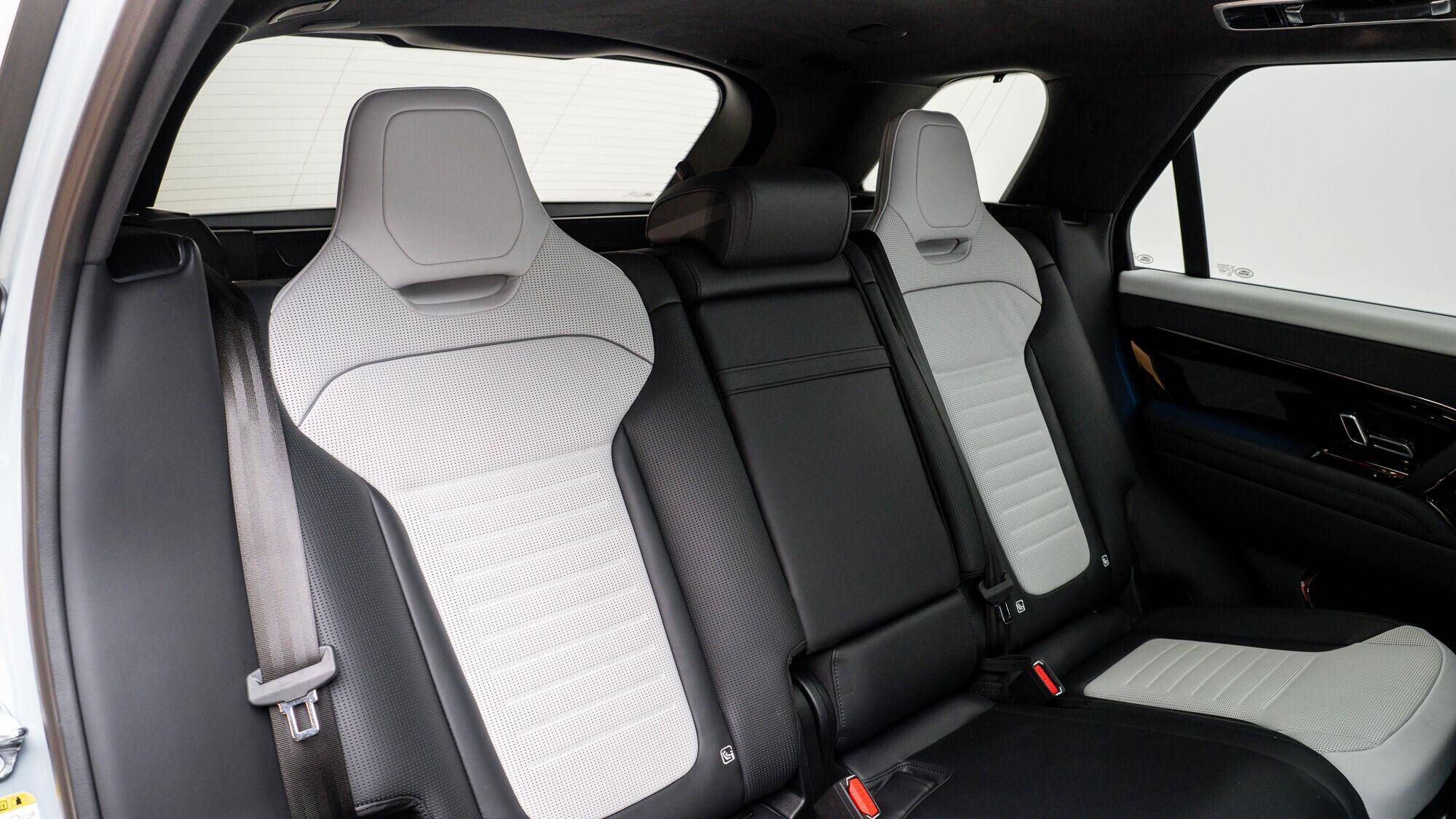 Land Rover Range Rover Sport view 20