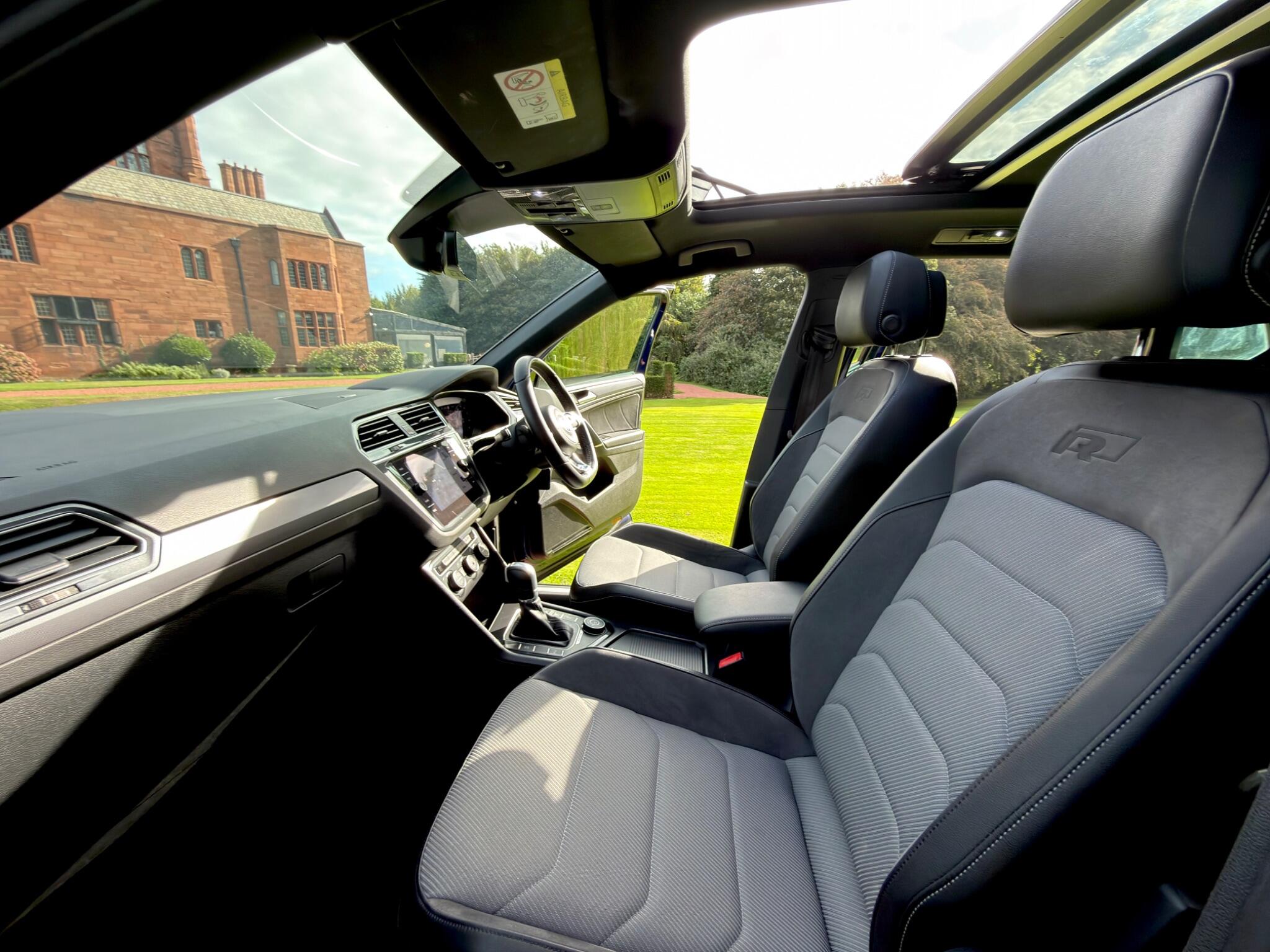 Volkswagen Tiguan view 26