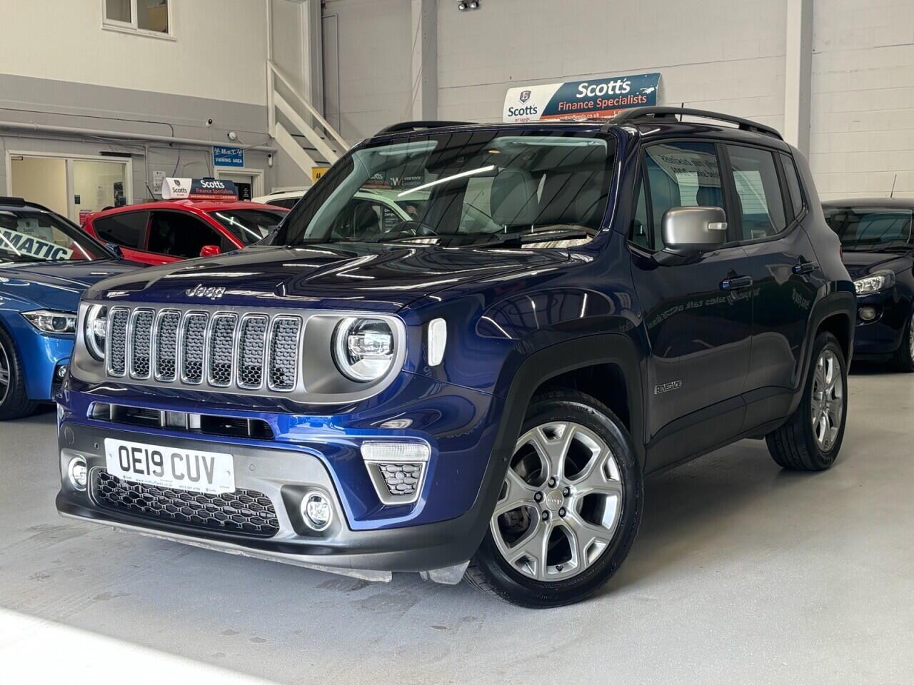 Jeep Renegade view 3