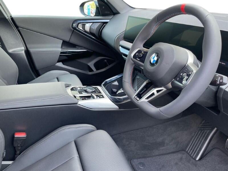 BMW X3 view 6