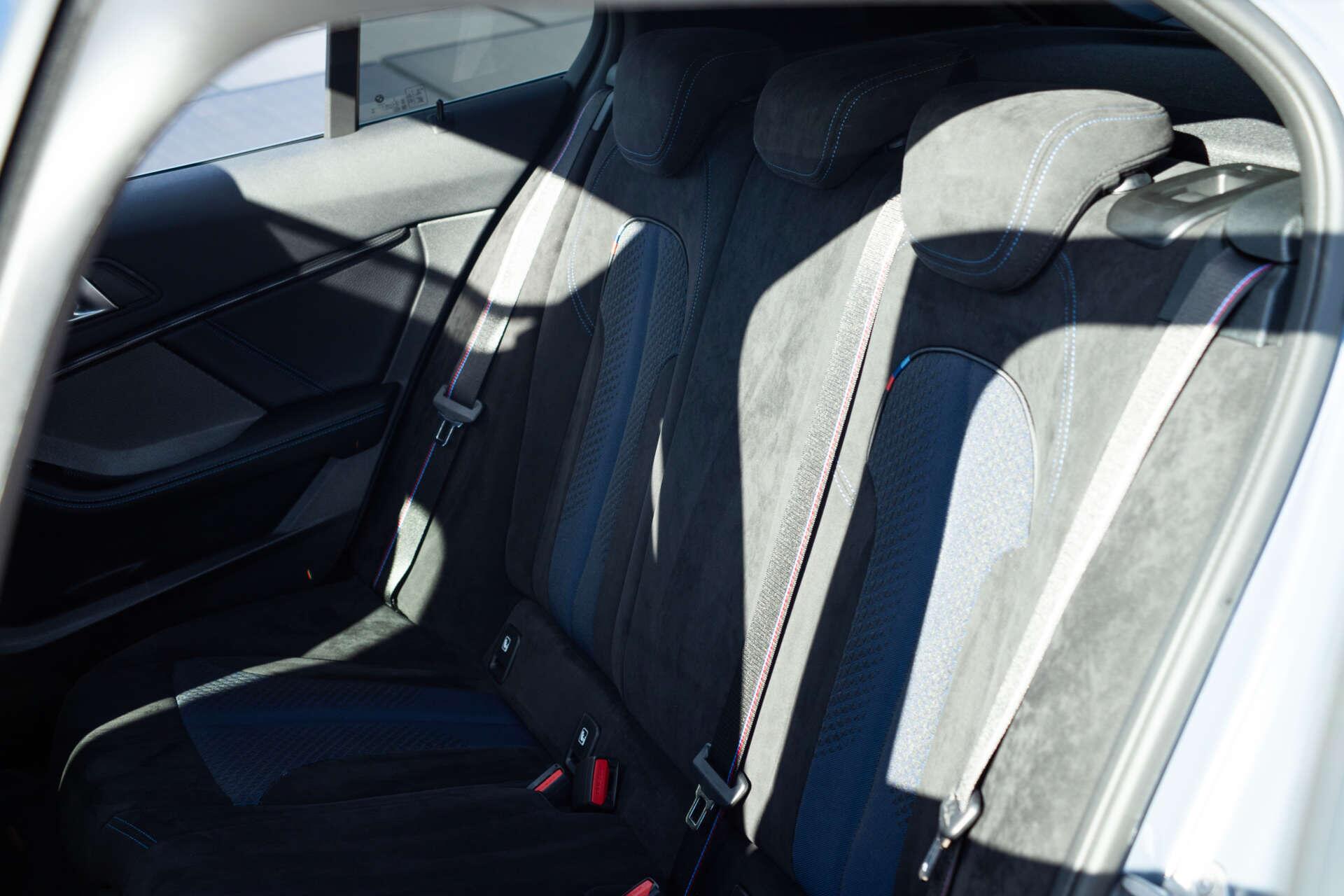BMW 1 Series view 45