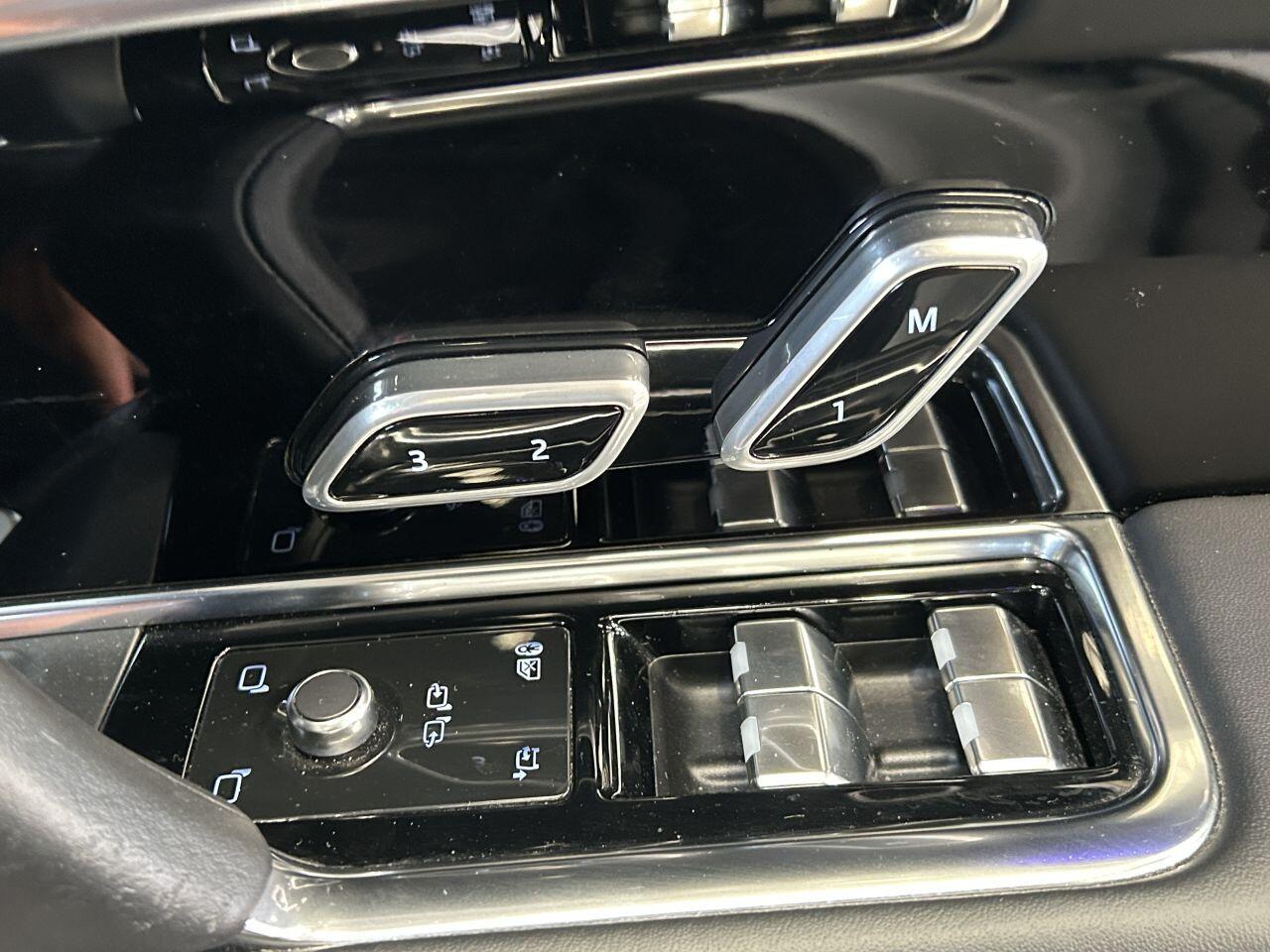 Land Rover Range Rover view 62