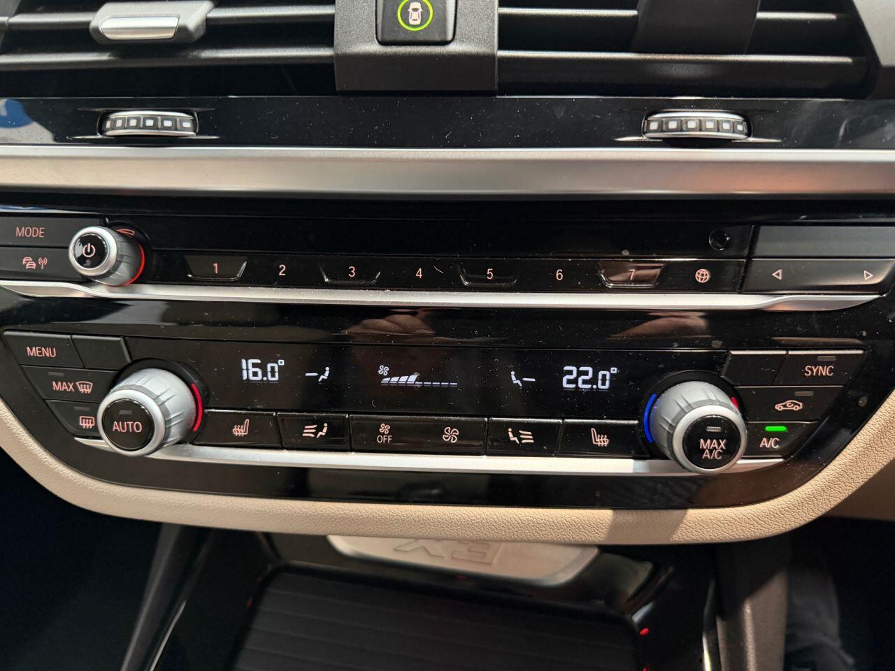 BMW X3 view 28