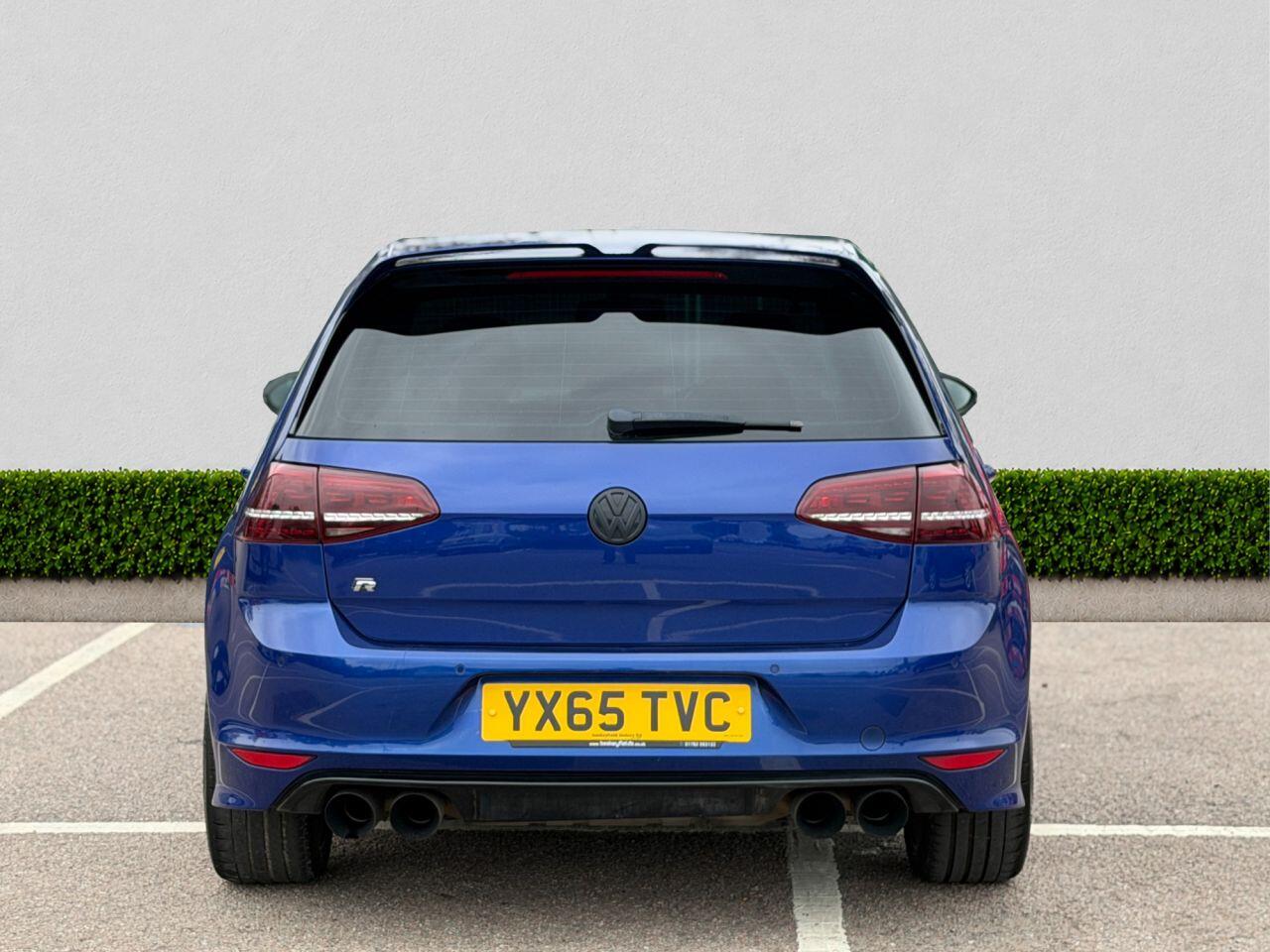 Volkswagen Golf view 6