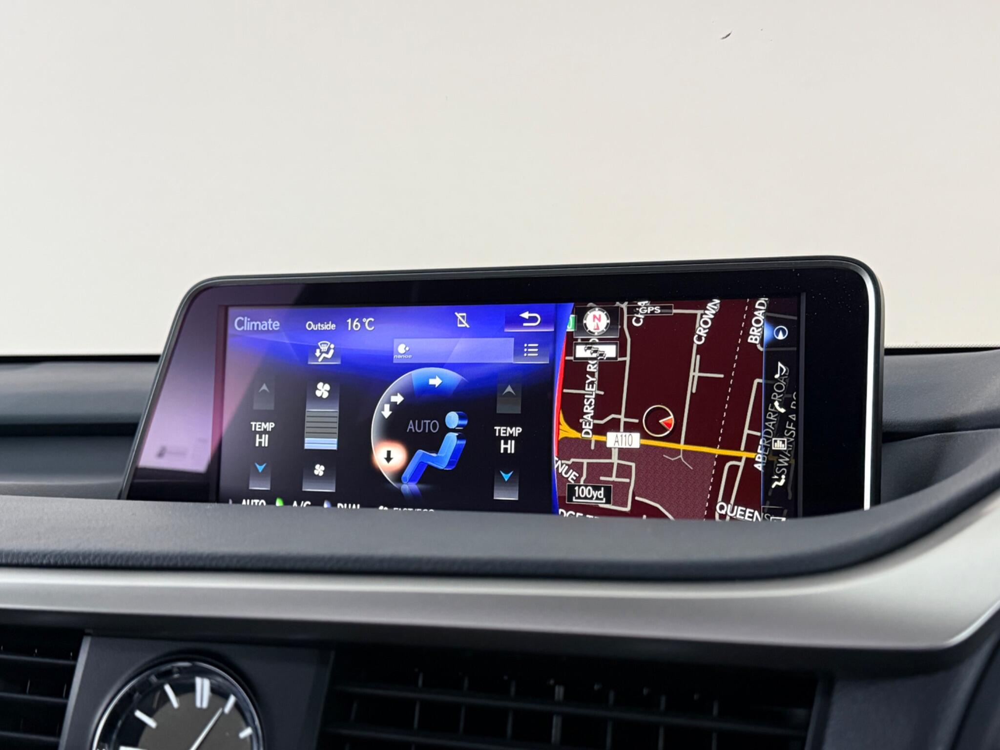 Lexus RX view 27