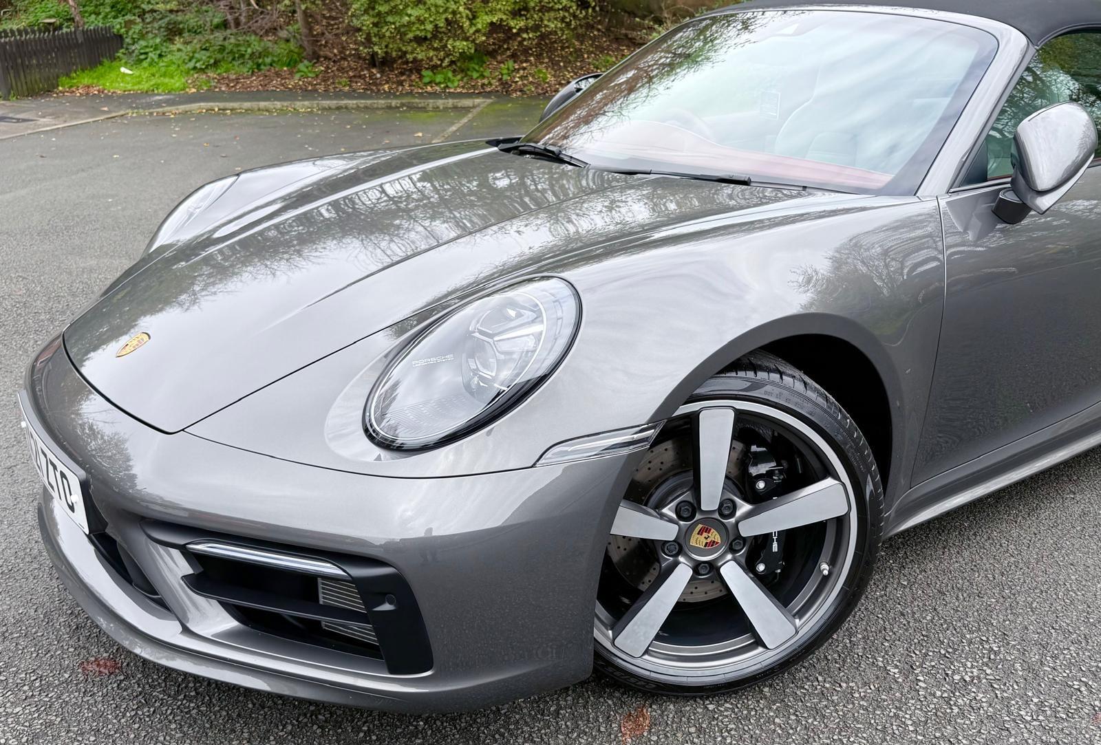 Porsche 911 view 74