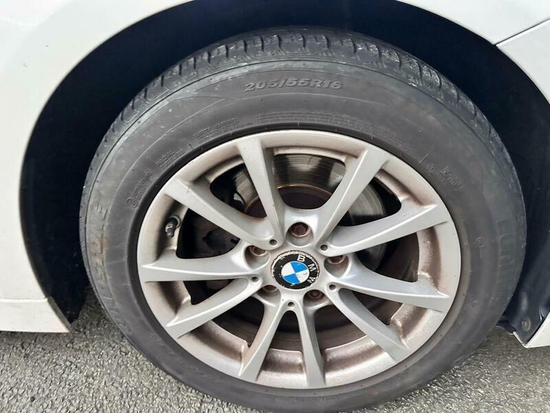 2014 BMW 3 Series 2.0 320d ED EfficientDynamics Business Auto Euro 5 (s/s) 4dr • 90,200 miles image 46