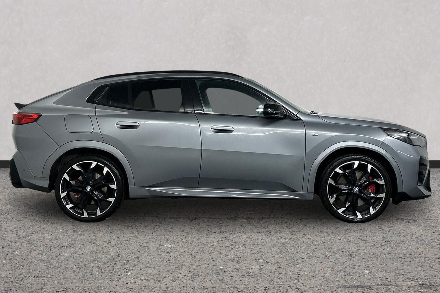 BMW X2 view 3