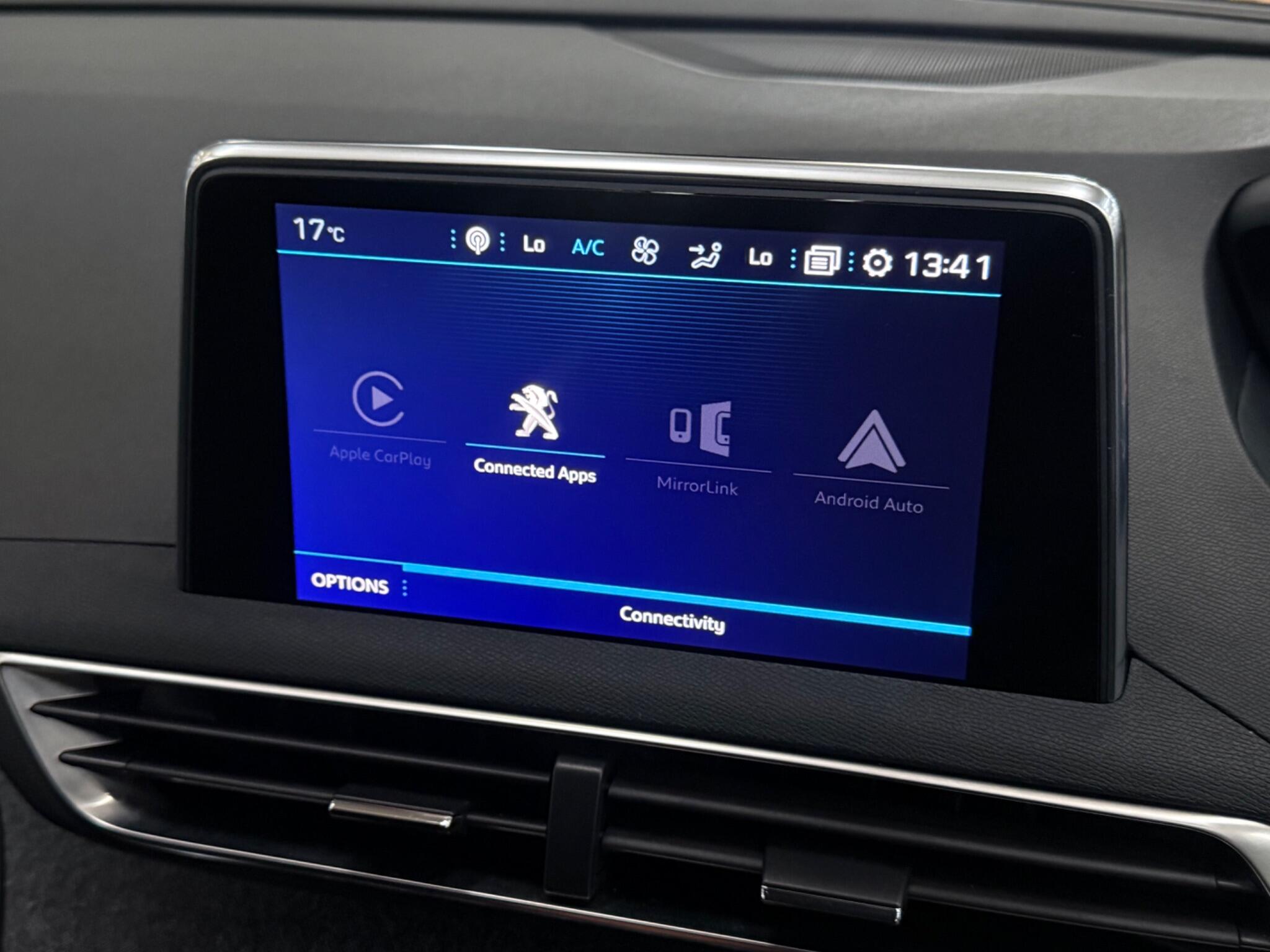 Peugeot 3008 view 22
