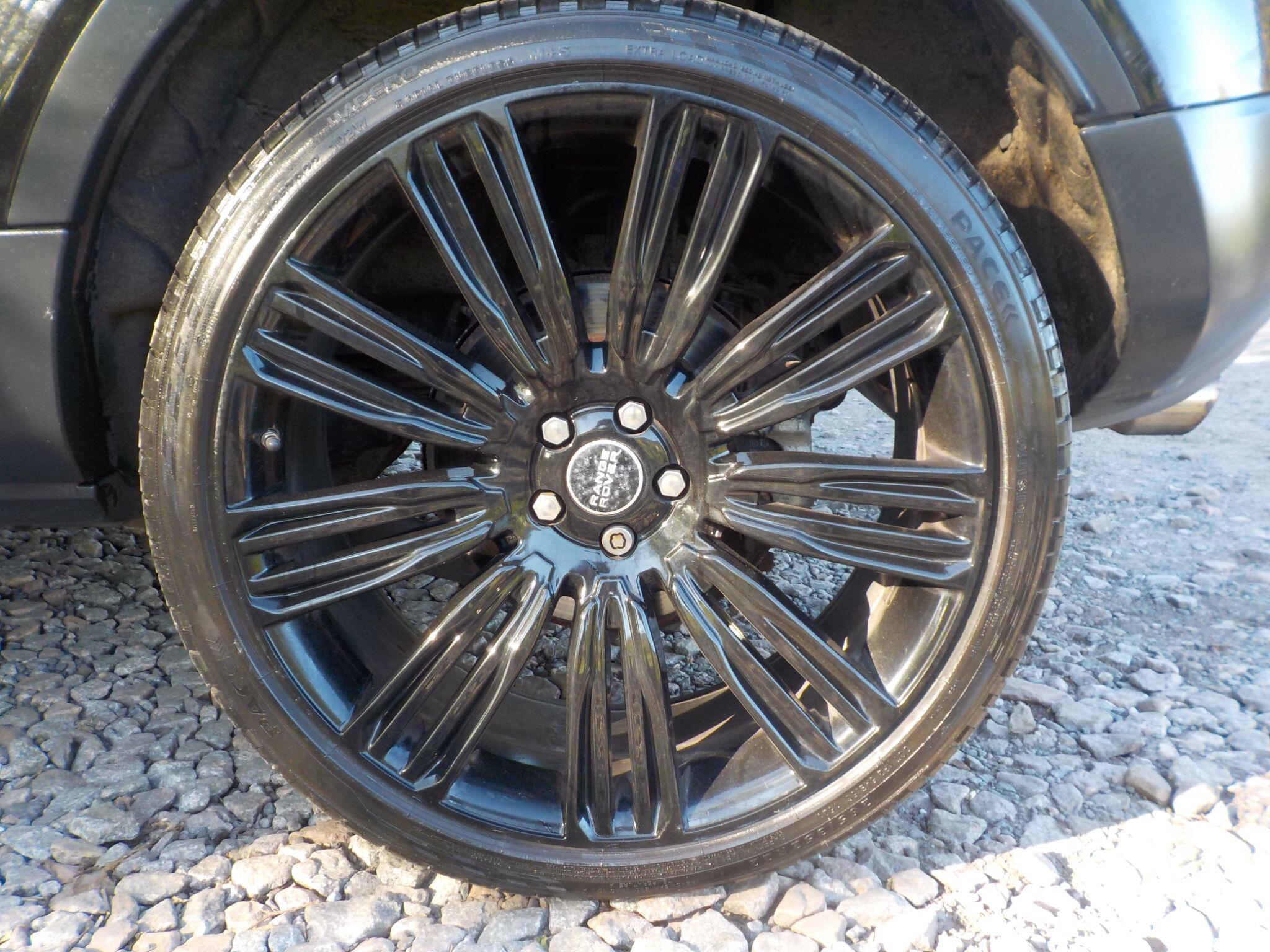 Land Rover Range Rover Evoque 2.0 eD4 SE Tech FWD Euro 6 (s/s) 5dr