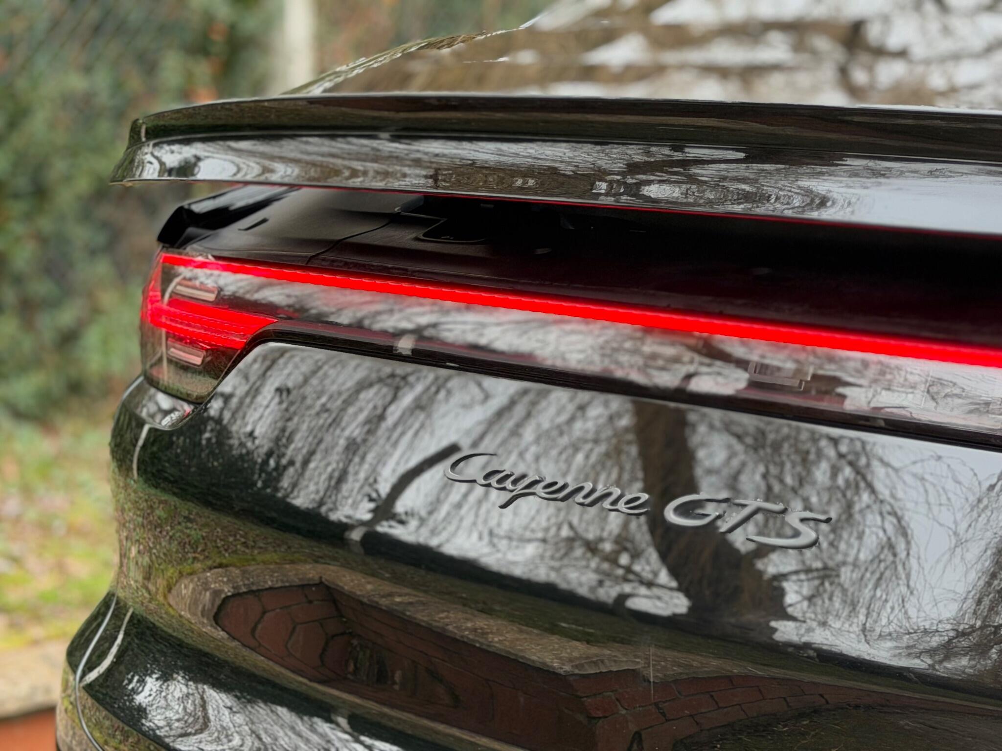 Porsche Cayenne view 74