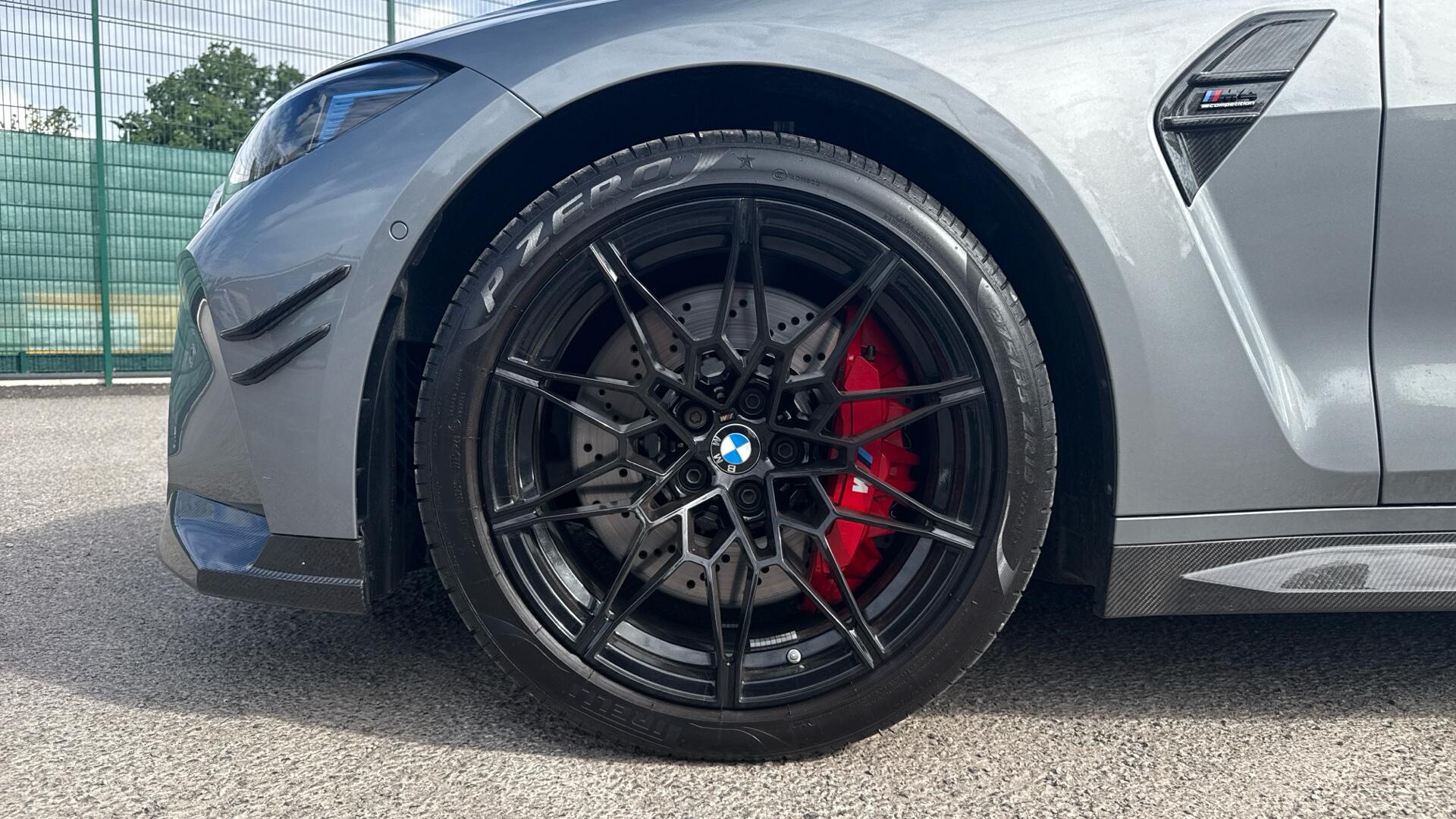BMW M4 view 14